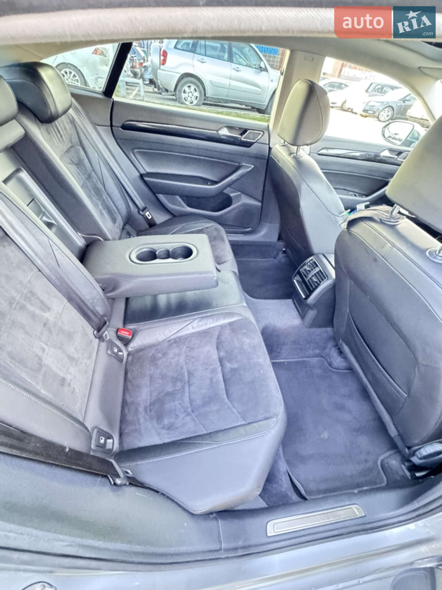 Volkswagen Arteon 2018 VIN WVWZZZ3HZJE517182 фото оголошення 18 з 20