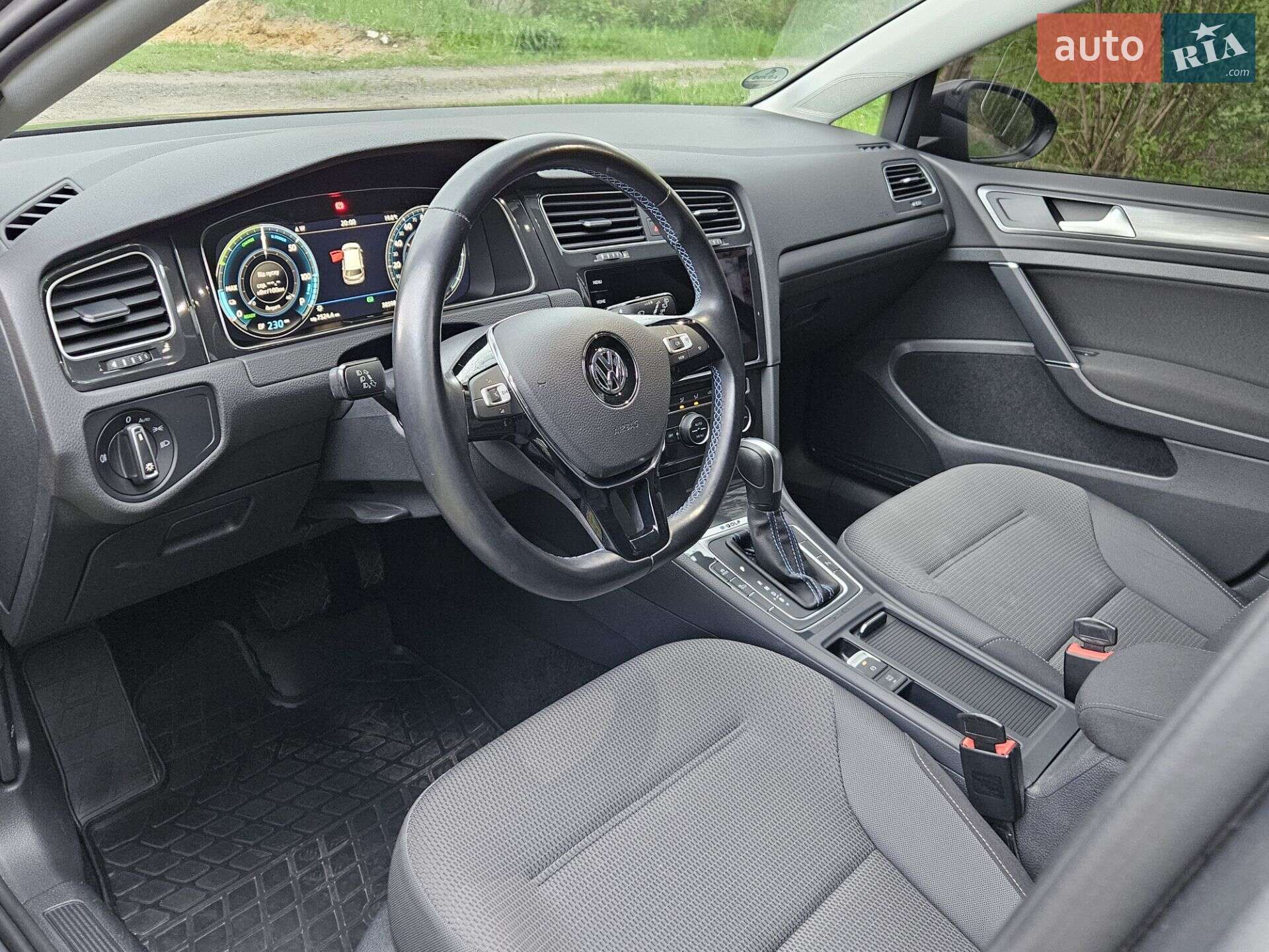 Volkswagen e-Golf 2020 VIN WVWZZZAUZL8908814 фото оголошення 12 з 27