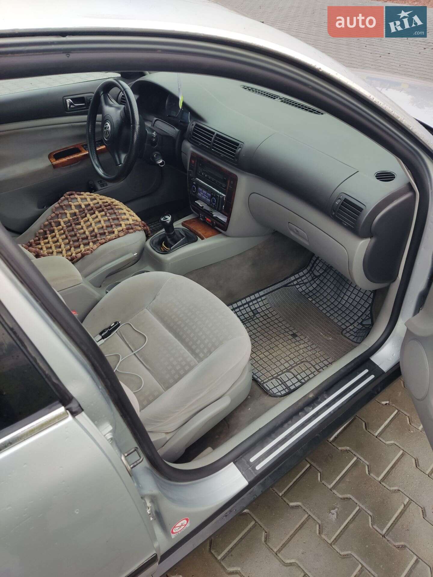 Volkswagen Passat 2002 VIN WVWZZZ3BZ3E175818 фото оголошення 5 з 6