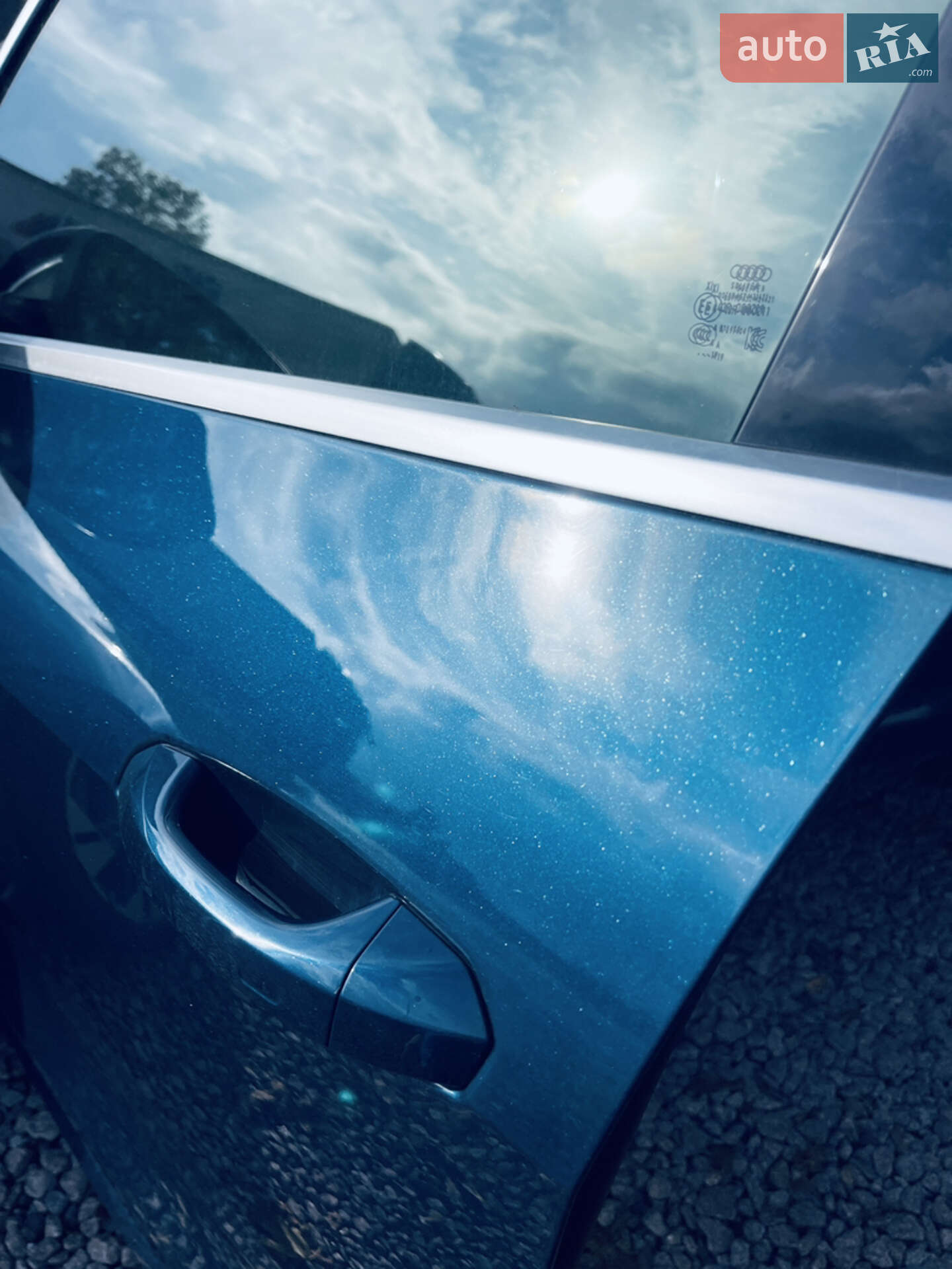 Audi e-tron 2019 VIN WAUZZZGE6LB006815 фото оголошення 21 з 38