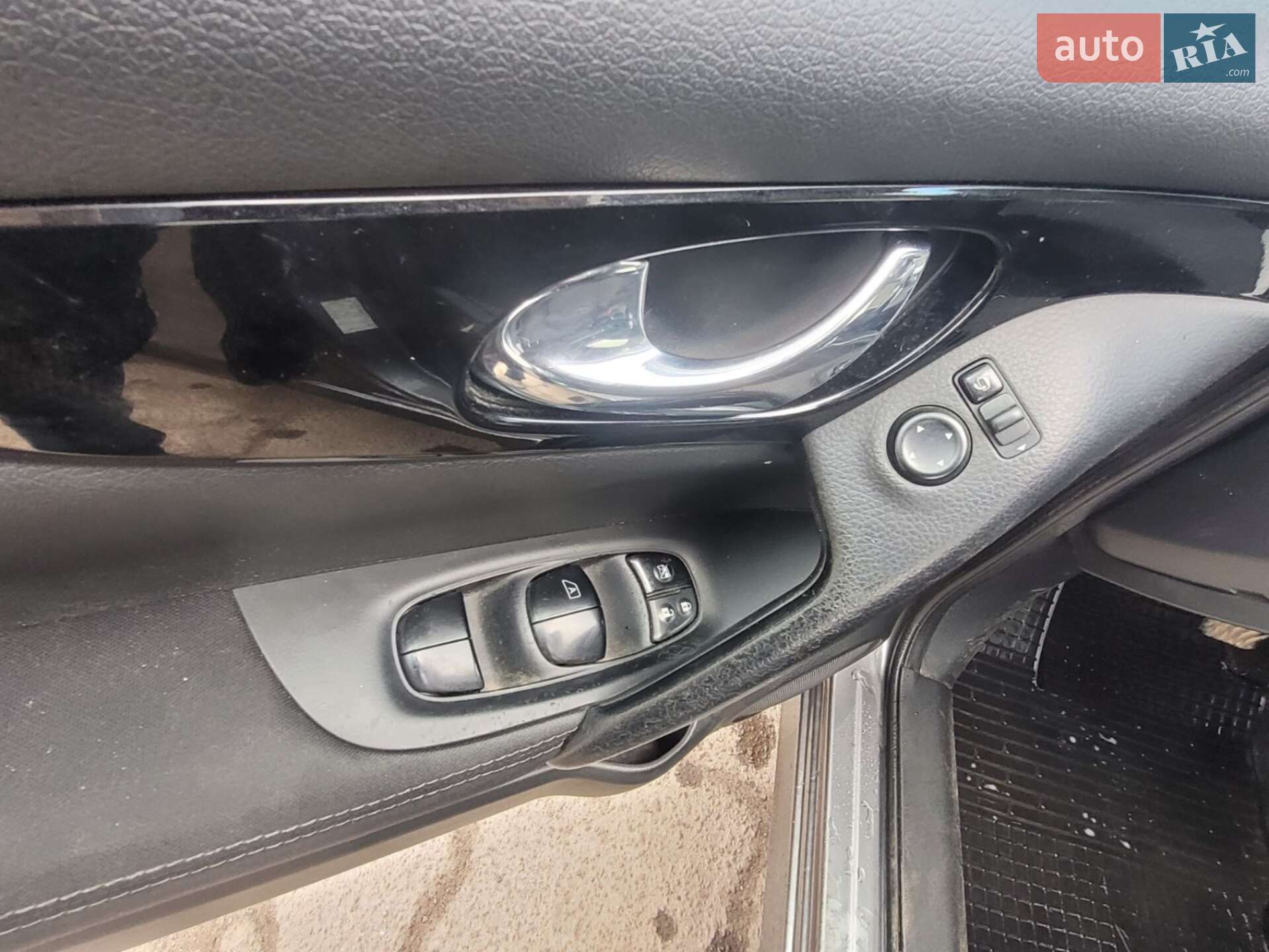 Nissan Qashqai 2016 VIN SJNFEAJ11U1775590 фото оголошення 15 з 15