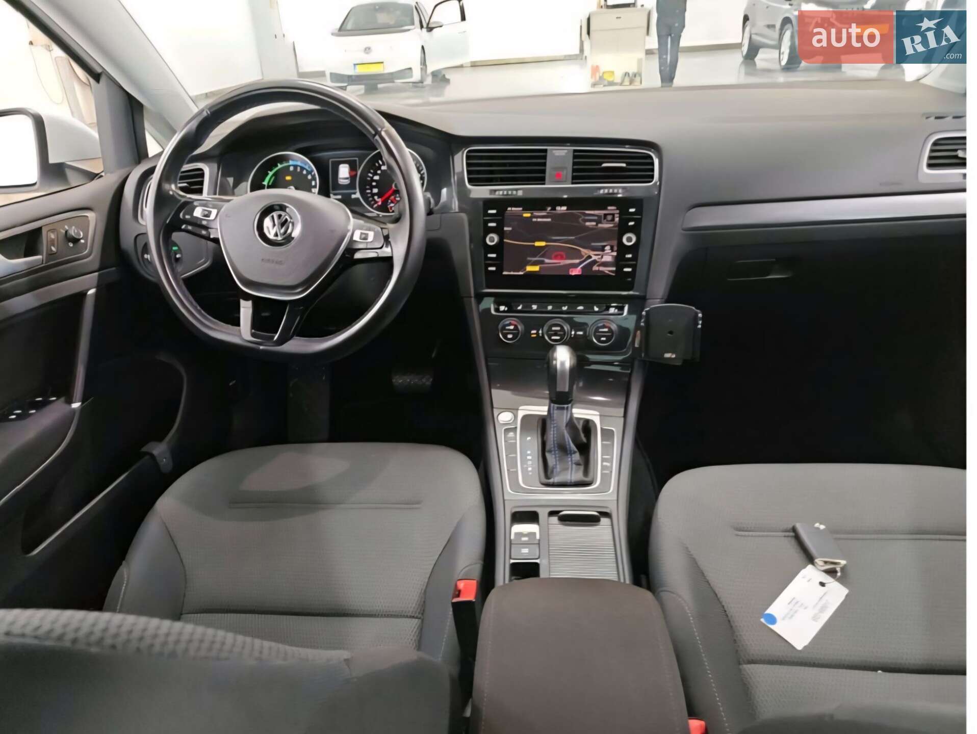 Volkswagen Golf 2019 VIN WVWZZZAUZL8900036 фото оголошення 13 з 30