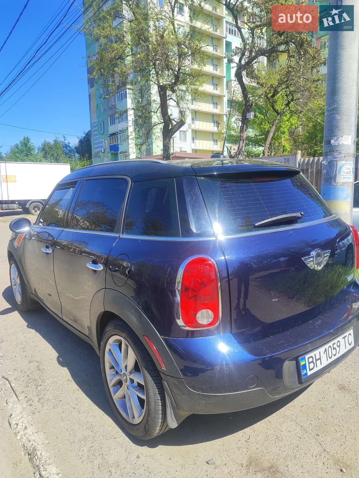 Mini Cooper 2013 VIN WMWZB3C52DWM31336 фото оголошення 2 з 11