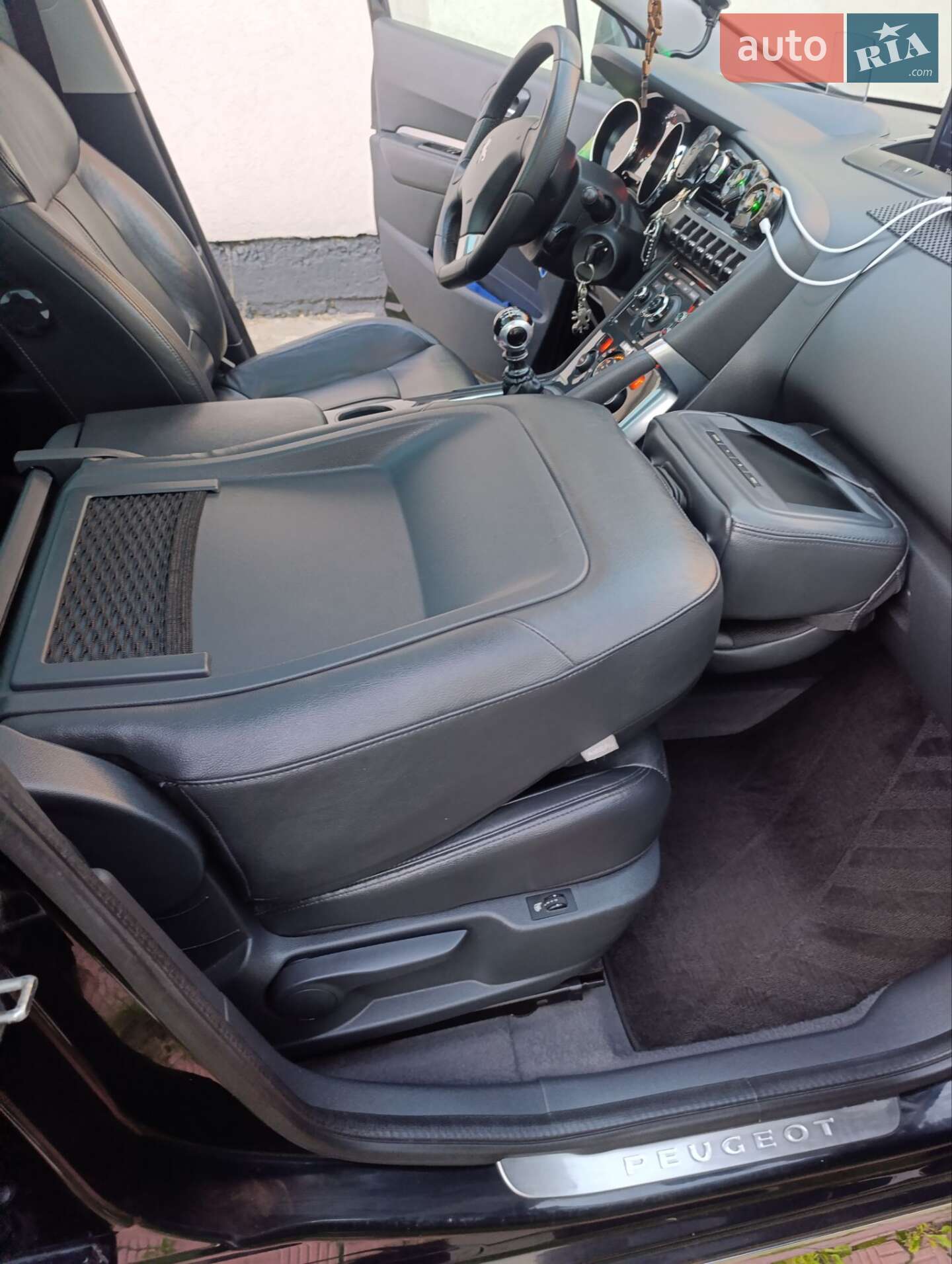 Peugeot 3008 2010 VIN VF30URHE8AS263703 фото оголошення 62 з 82
