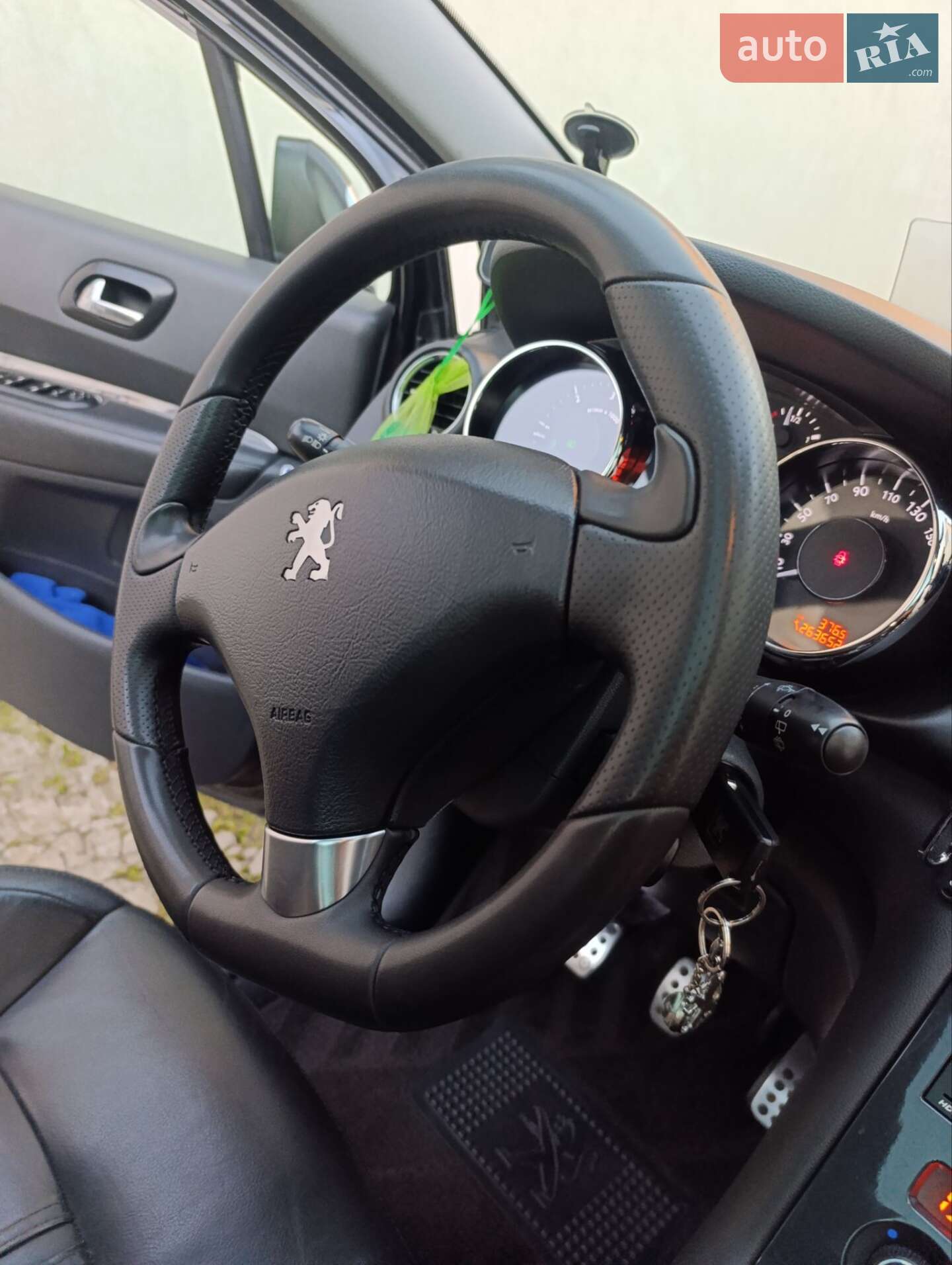 Peugeot 3008 2010 VIN VF30URHE8AS263703 фото оголошення 72 з 82