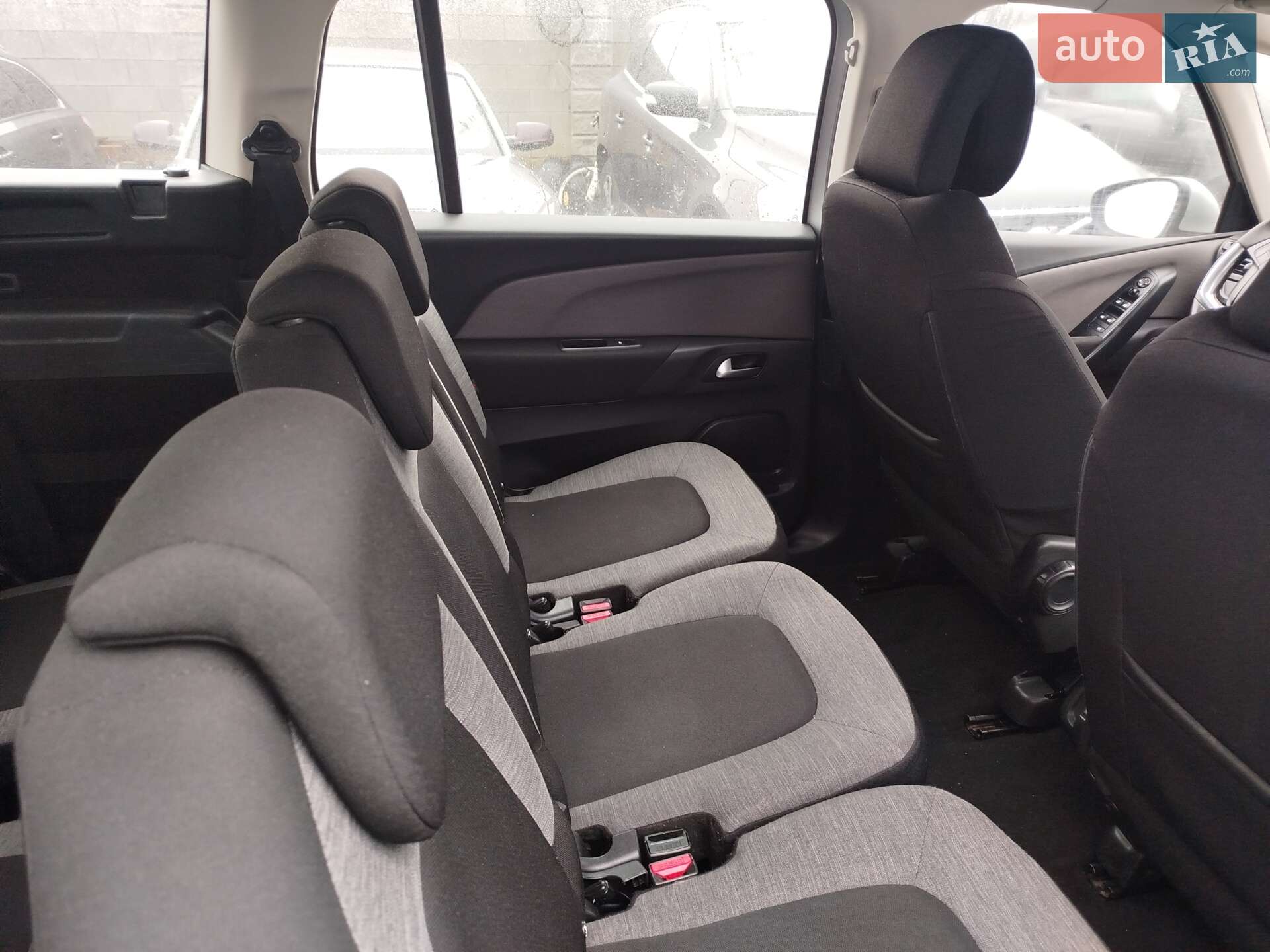 Citroen C4 Picasso 2015 VIN VF73A9HC8FJ523895 фото оголошення 24 з 30
