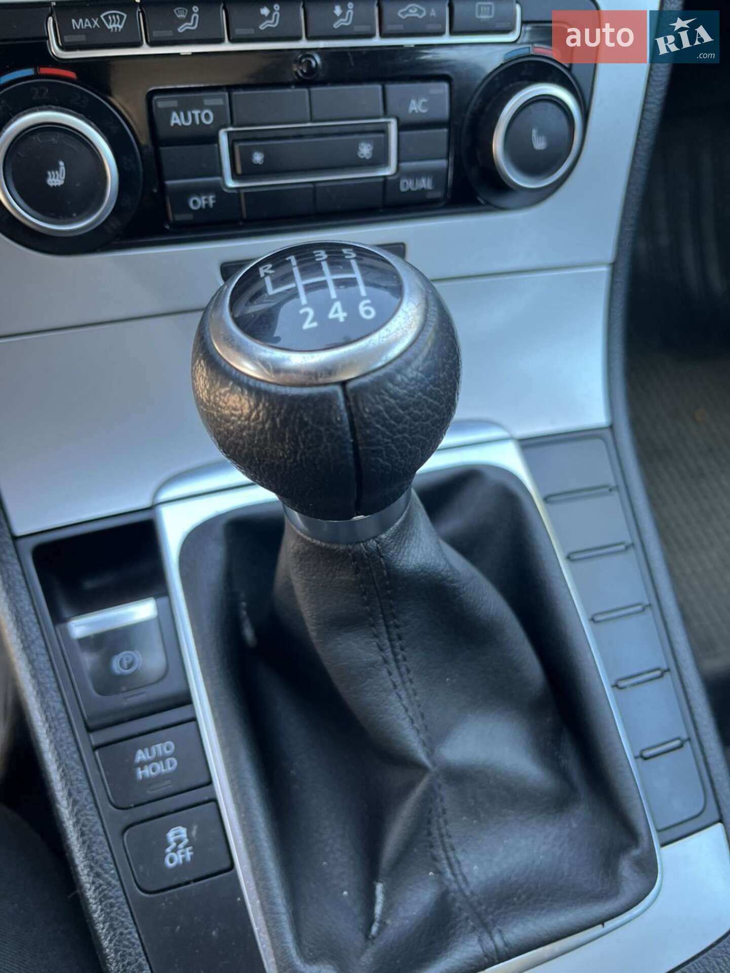 Volkswagen Passat 2010 VIN WVWZZZ3CZBE326686 фото оголошення 39 з 48