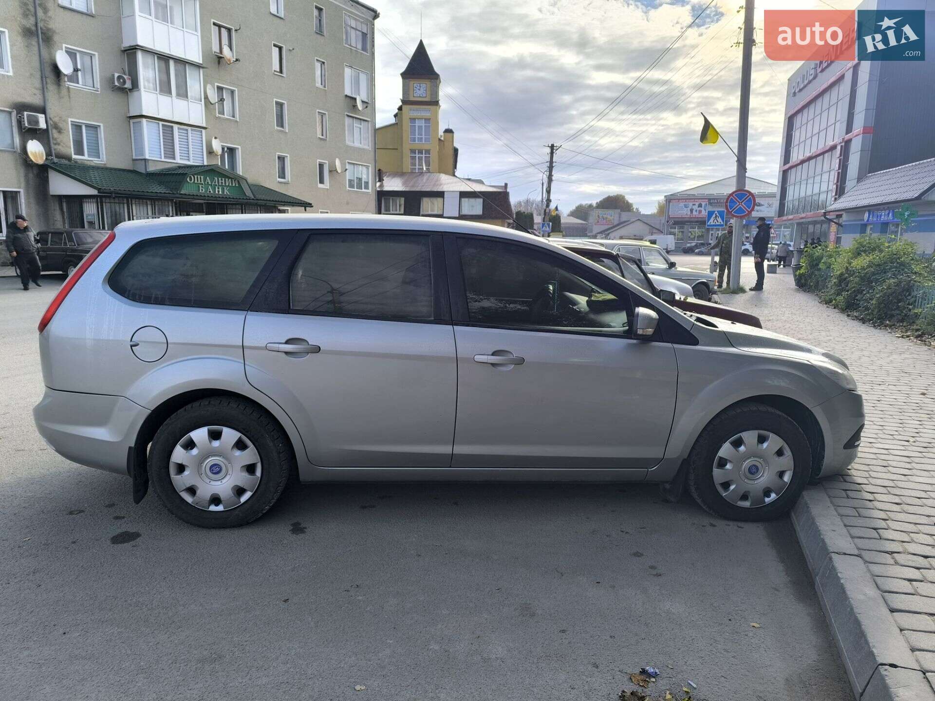 Ford Focus 2009 VIN WF0SXXGCDS9M89726 фото оголошення 3 з 12