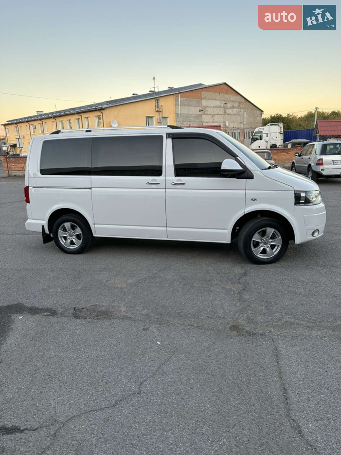 Volkswagen Caravelle 2013 VIN WV2ZZZ7HZDH083109 фото оголошення 3 з 24