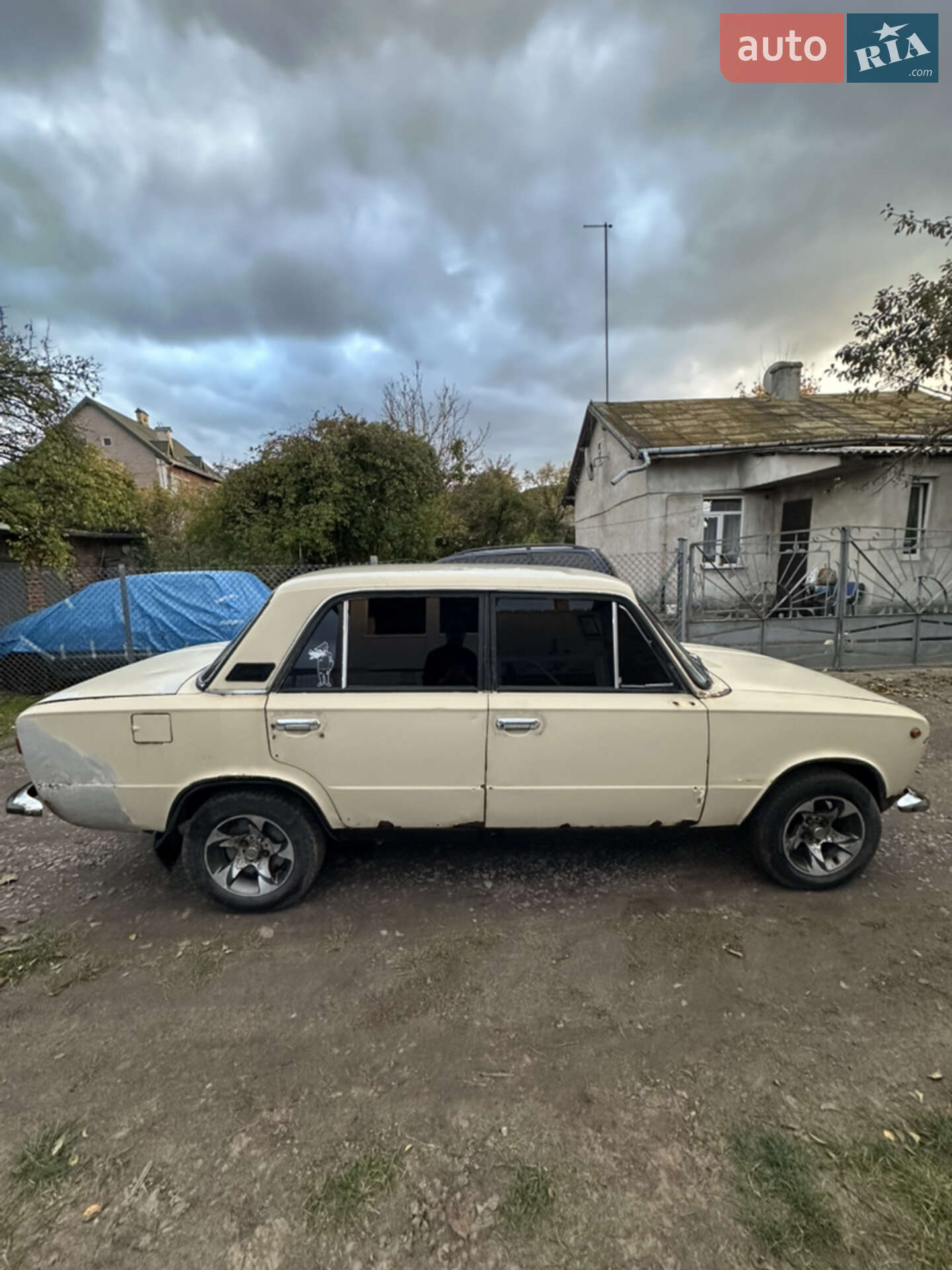 ВАЗ / Lada 2101 1985 VIN XTA210130F4604839 фото оголошення 4 з 12