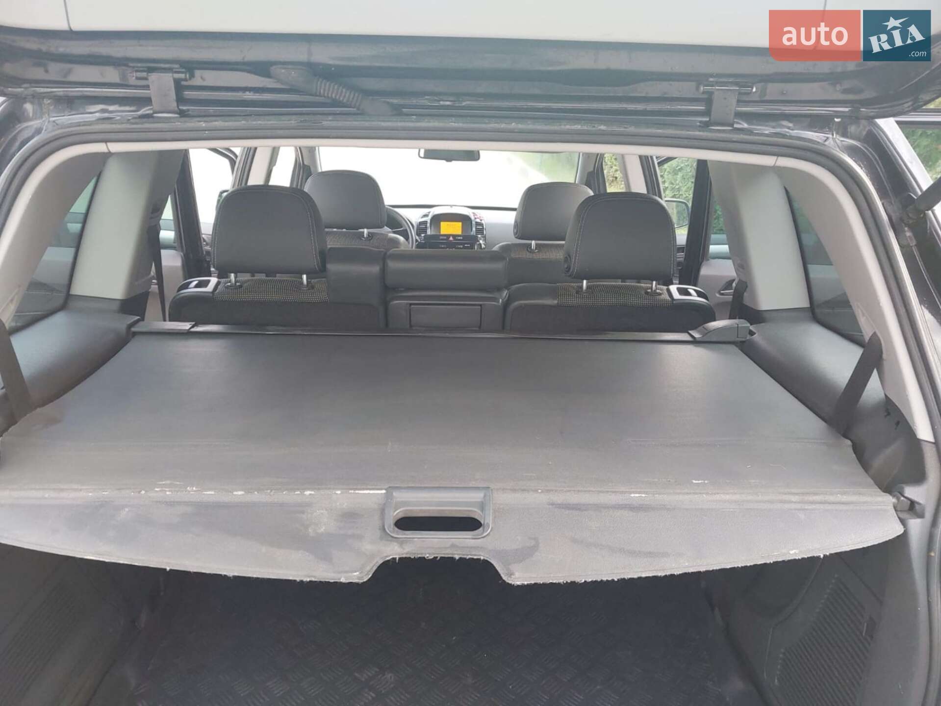 Opel Zafira 2010 VIN W0L0AHM75B2019236 фото оголошення 3 з 16