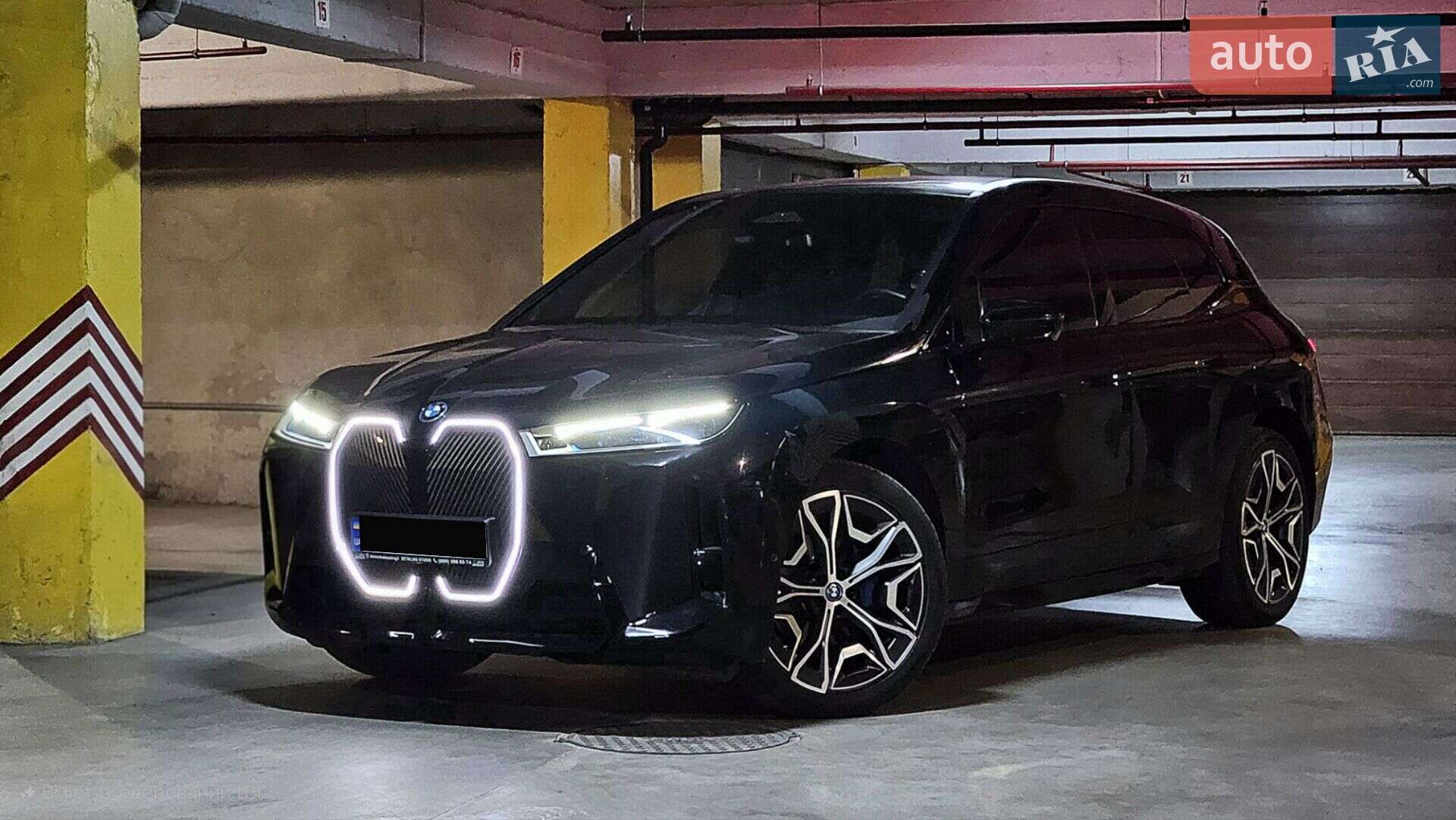 BMW iX 2023 VIN WB523CF08PCM77367 фото оголошення 2 з 25