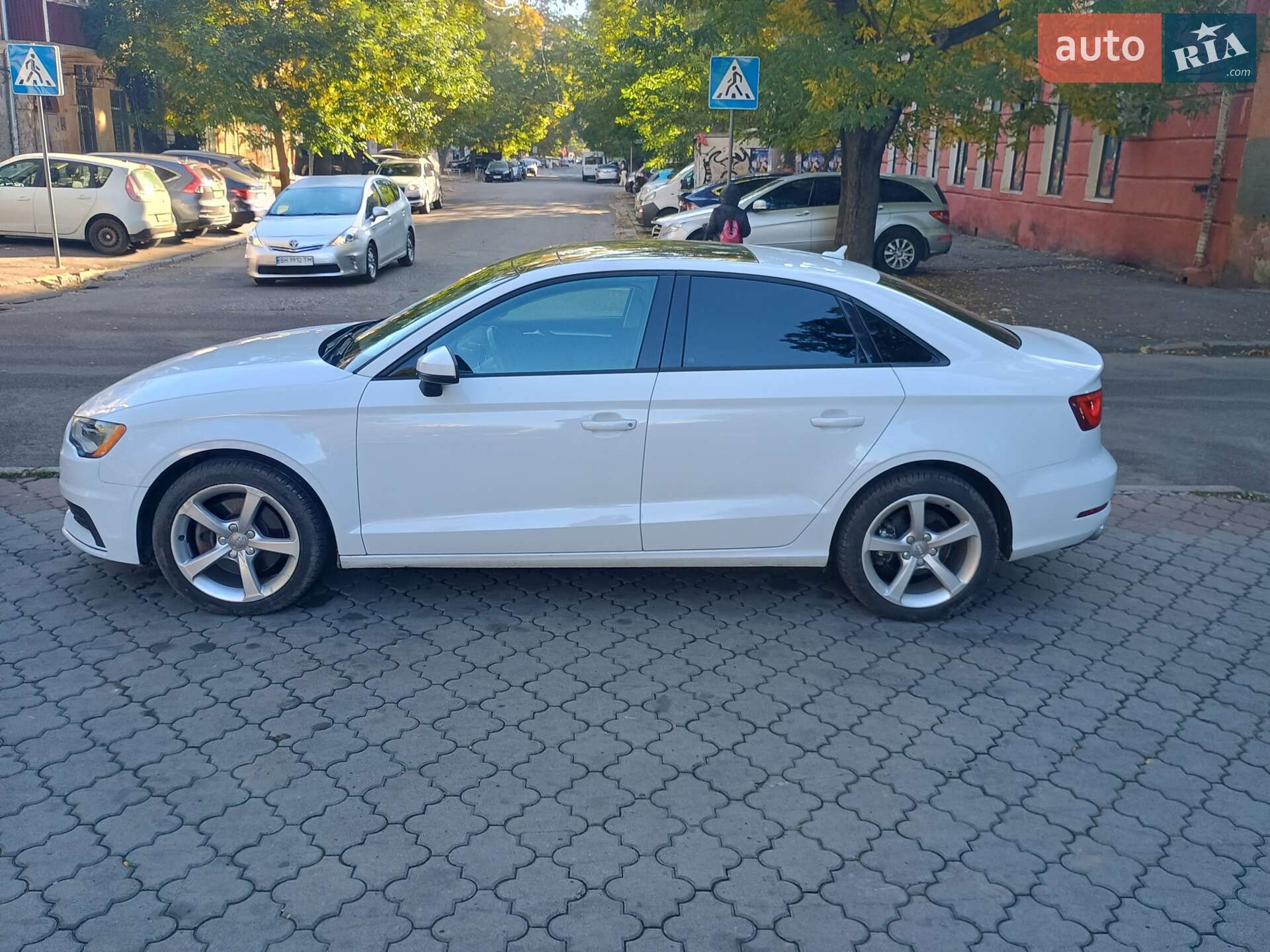 Audi A3 2014 VIN WAUBFGFF7F1008012 фото оголошення 10 з 11