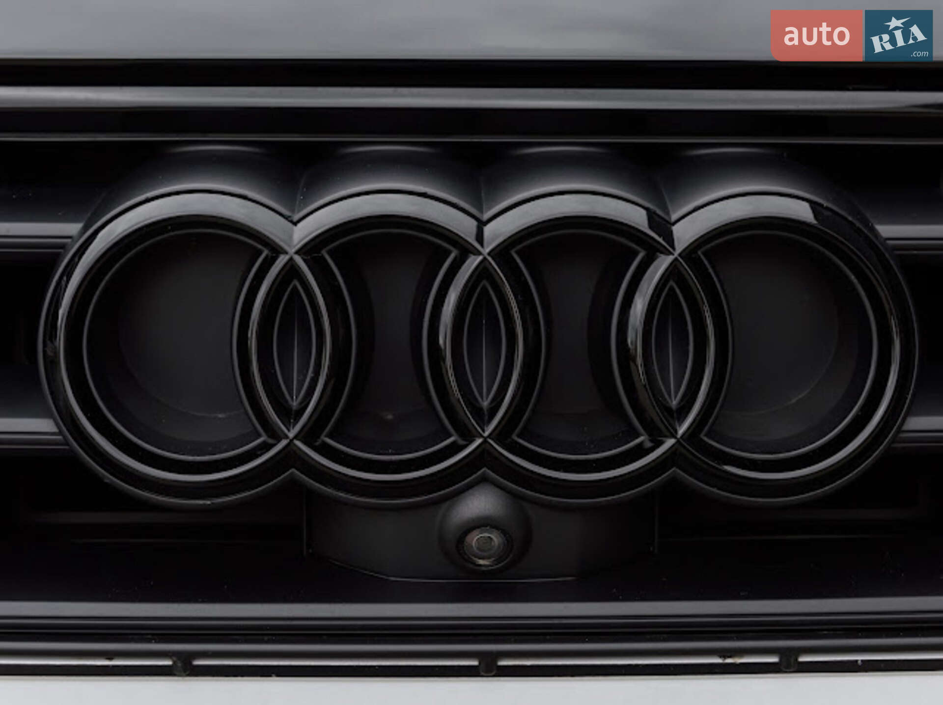 Audi A7 Sportback 2018 VIN WAUZZZF24KN010026 фото оголошення 7 з 30