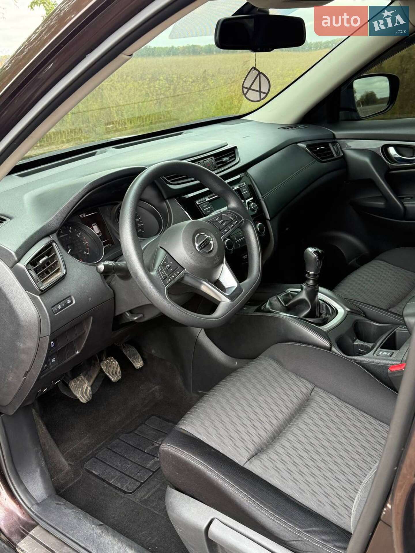 Nissan X-Trail 2018 VIN JN1TAAT32U0100221 фото оголошення 15 з 18