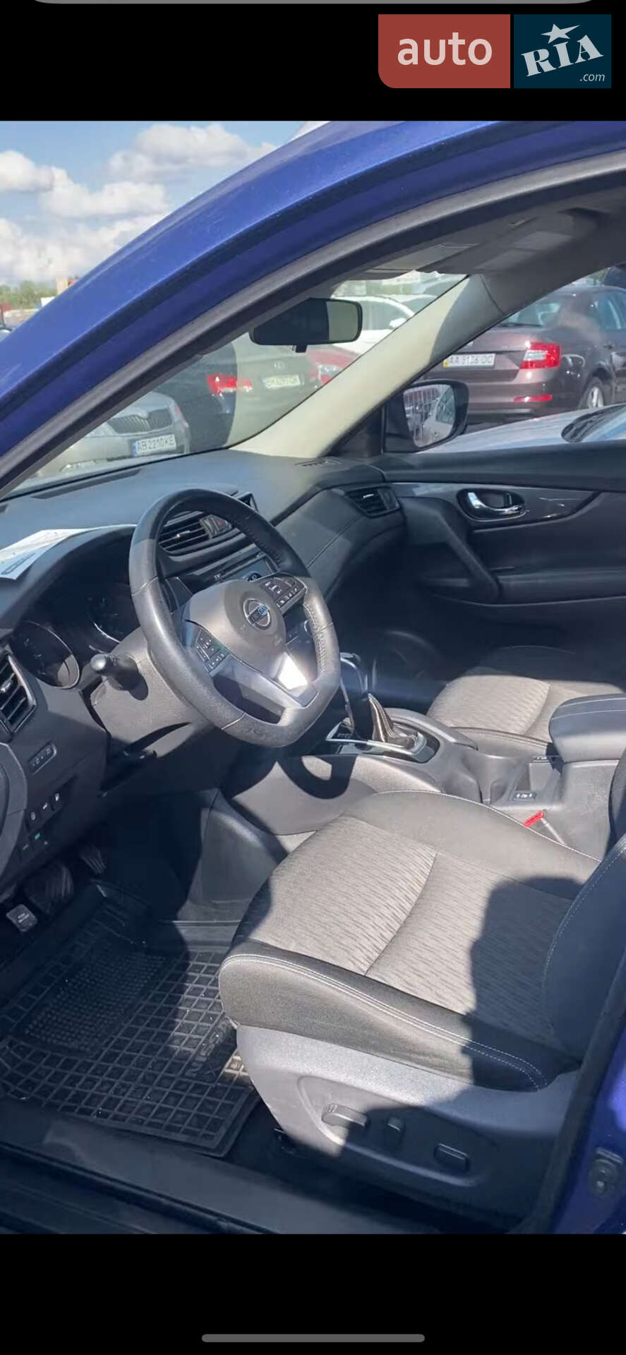 Nissan Rogue 2019 VIN KNMAT2MT5LP500789 фото оголошення 12 з 15