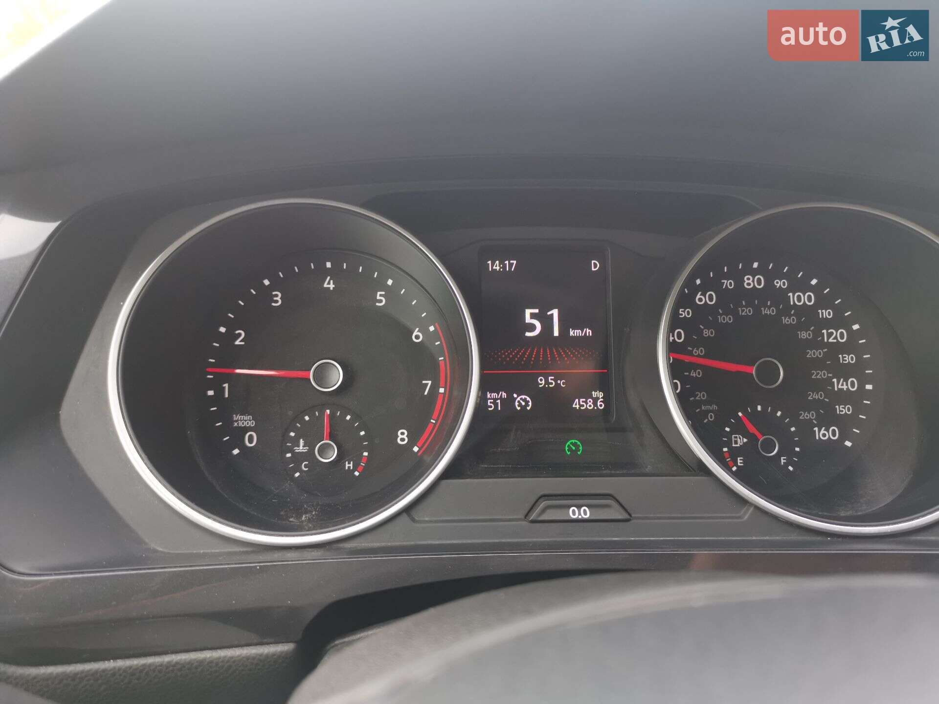 Volkswagen Tiguan 2019 VIN 3VV3B7AX7LM067046 фото оголошення 12 з 23