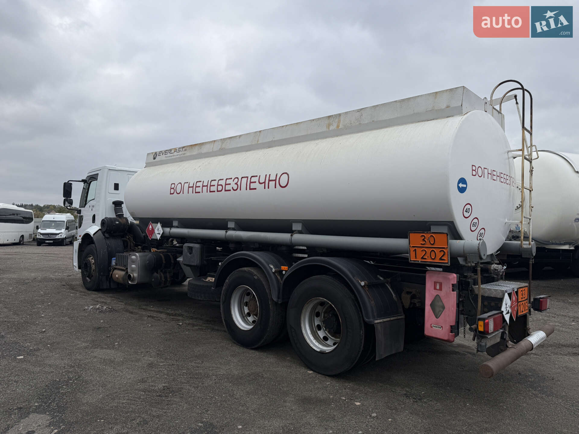 Ford Cargo 2014 VIN Y79180003E9B21001 фото оголошення 4 з 56