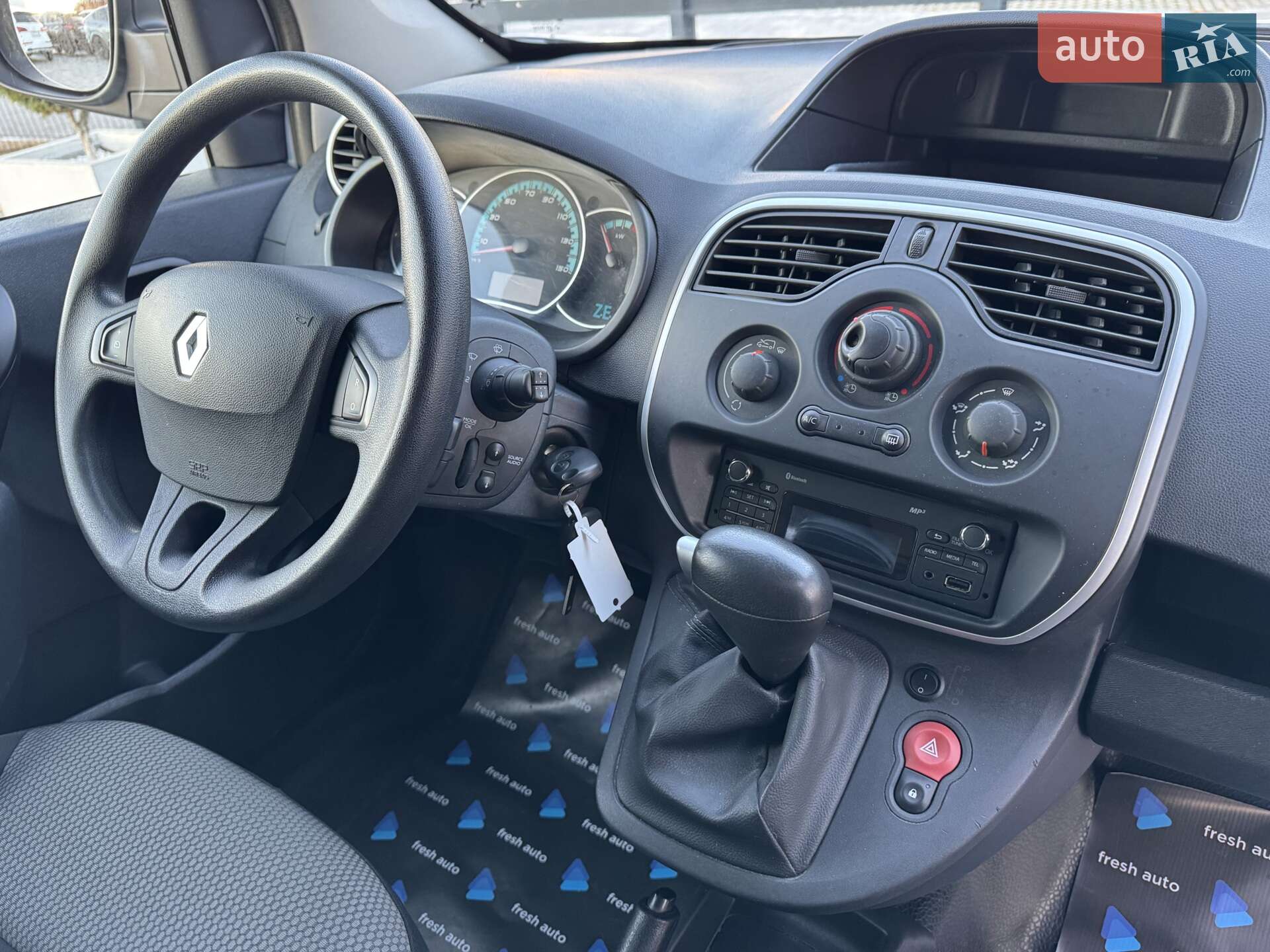 Renault Kangoo 2018 VIN VF1FW51H159963192 фото оголошення 26 з 36