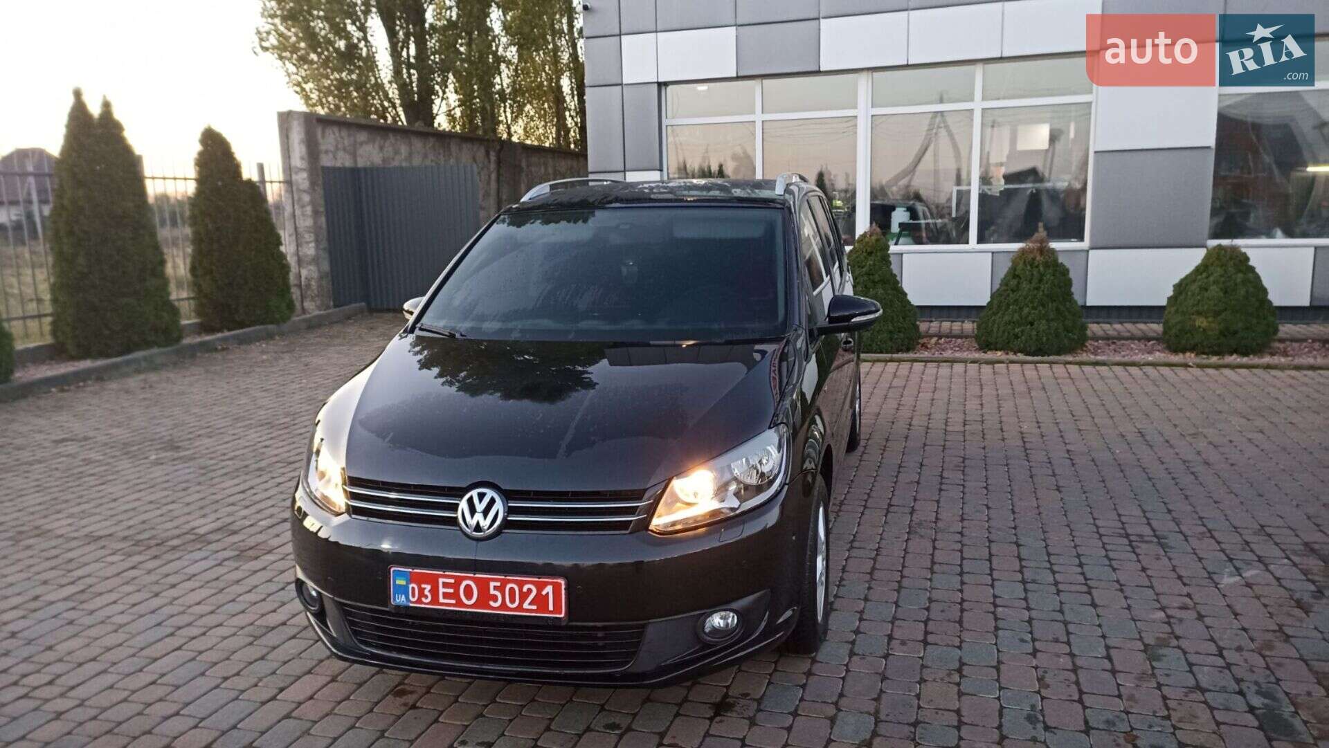 Volkswagen Touran 2015 VIN WVGZZZ1TZFW046317 фото оголошення 8 з 98