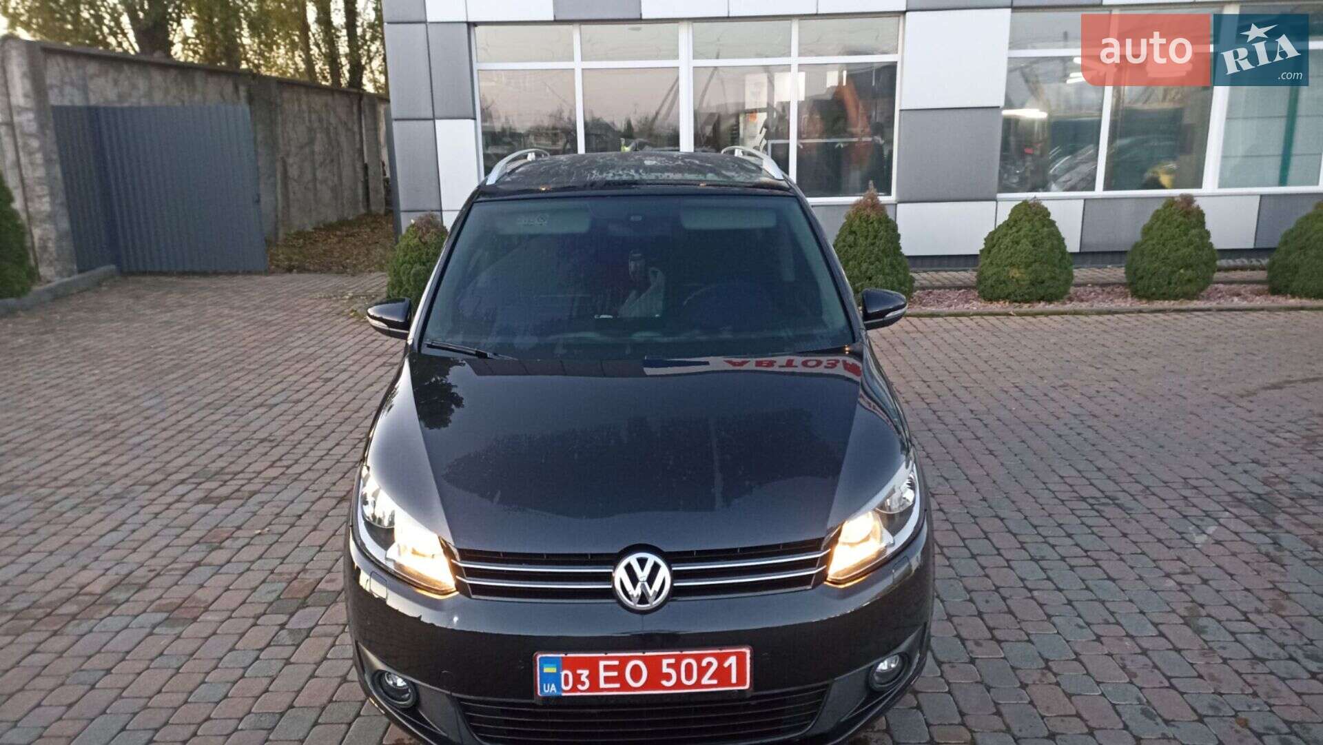 Volkswagen Touran 2015 VIN WVGZZZ1TZFW046317 фото оголошення 9 з 98