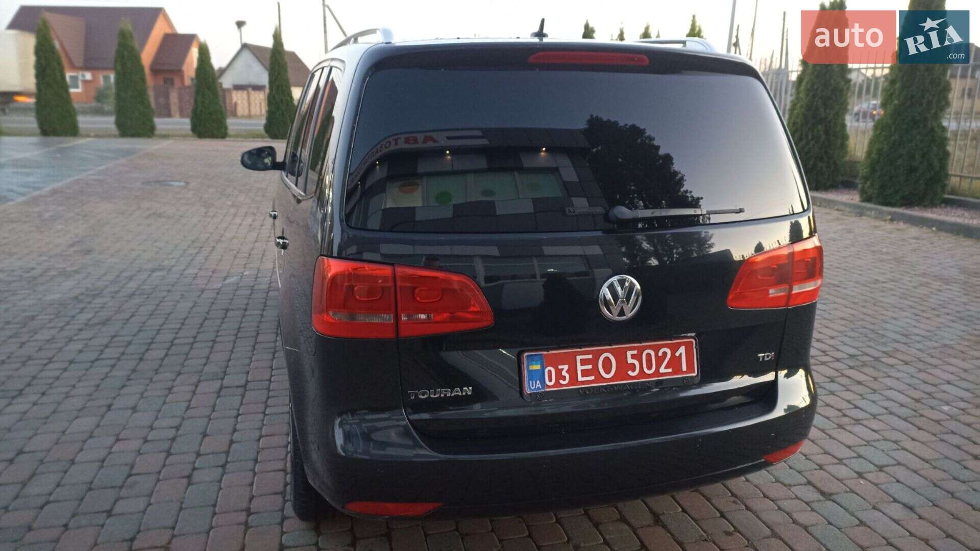 Volkswagen Touran 2015 VIN WVGZZZ1TZFW046317 фото оголошення 18 з 98