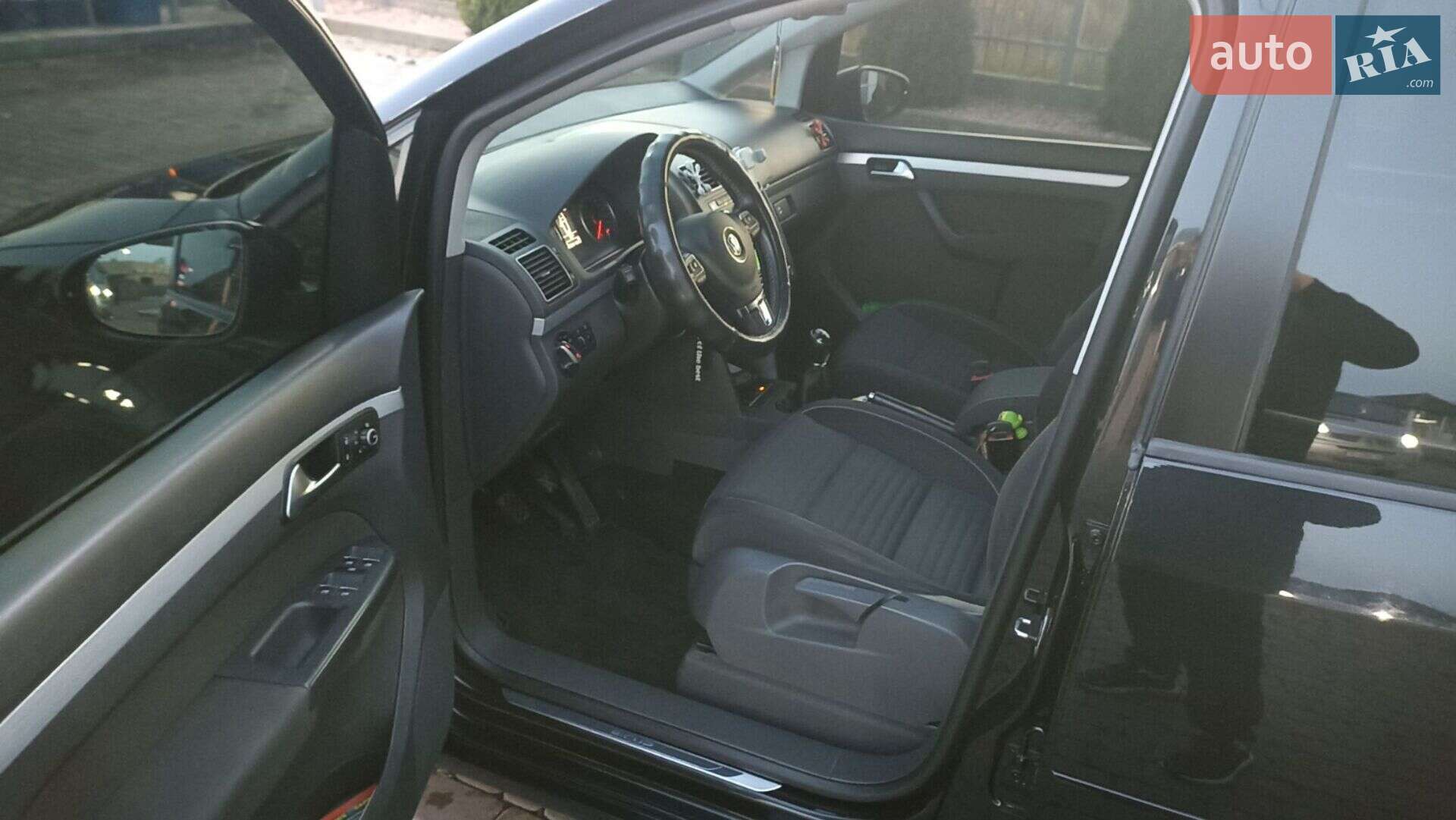 Volkswagen Touran 2015 VIN WVGZZZ1TZFW046317 фото оголошення 22 з 98