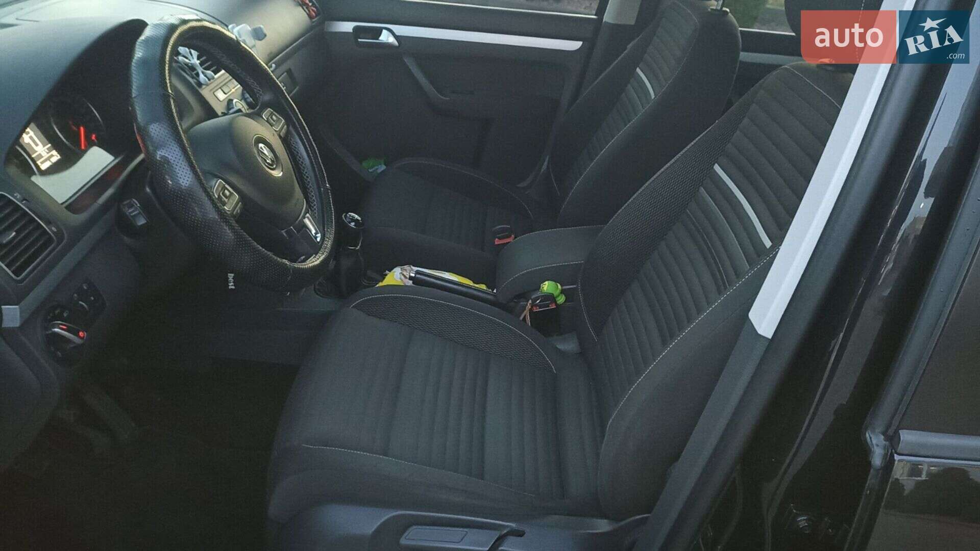 Volkswagen Touran 2015 VIN WVGZZZ1TZFW046317 фото оголошення 24 з 98