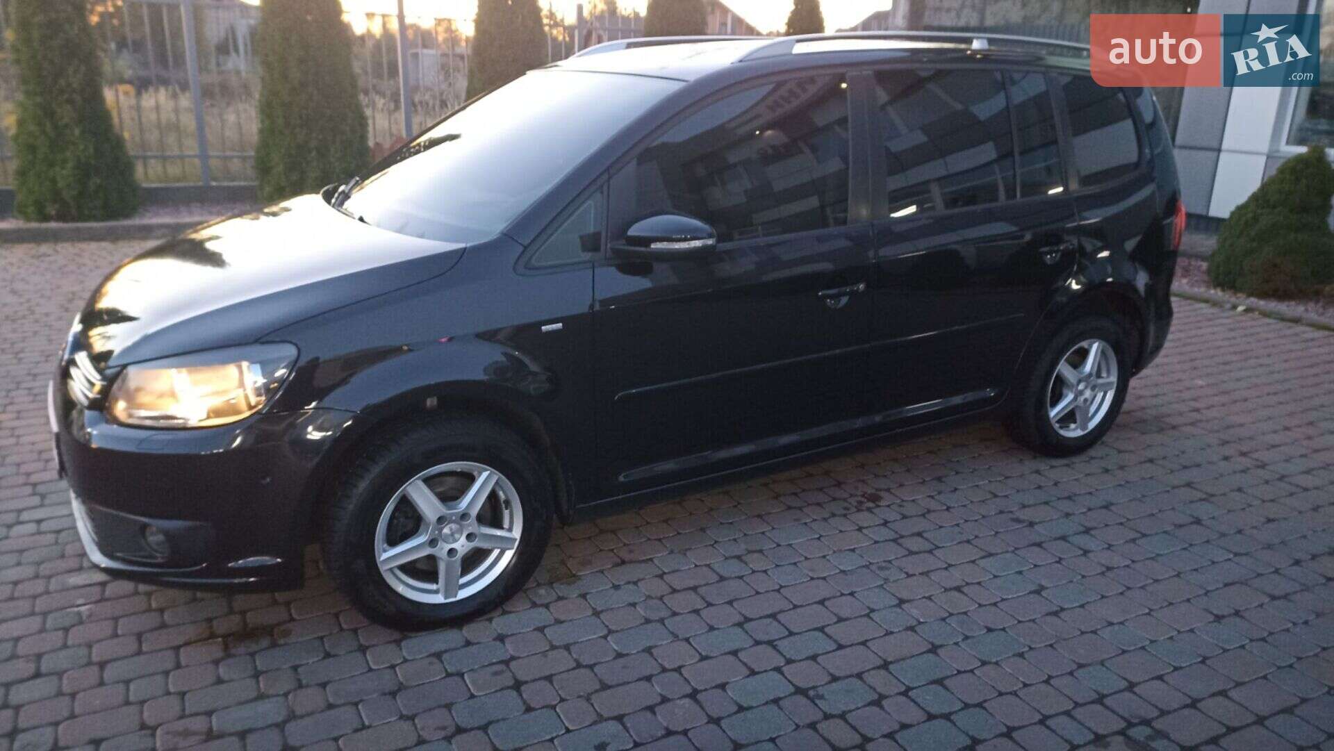 Volkswagen Touran 2015 VIN WVGZZZ1TZFW046317 фото оголошення 59 з 98