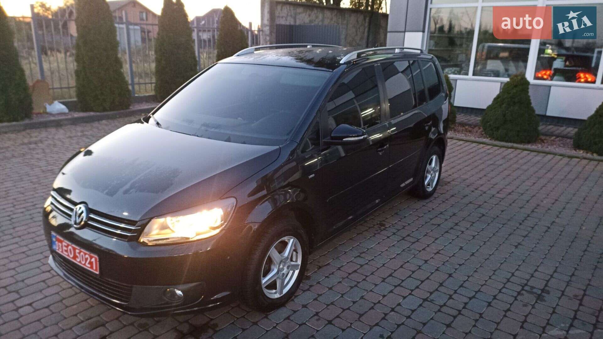 Volkswagen Touran 2015 VIN WVGZZZ1TZFW046317 фото оголошення 61 з 98