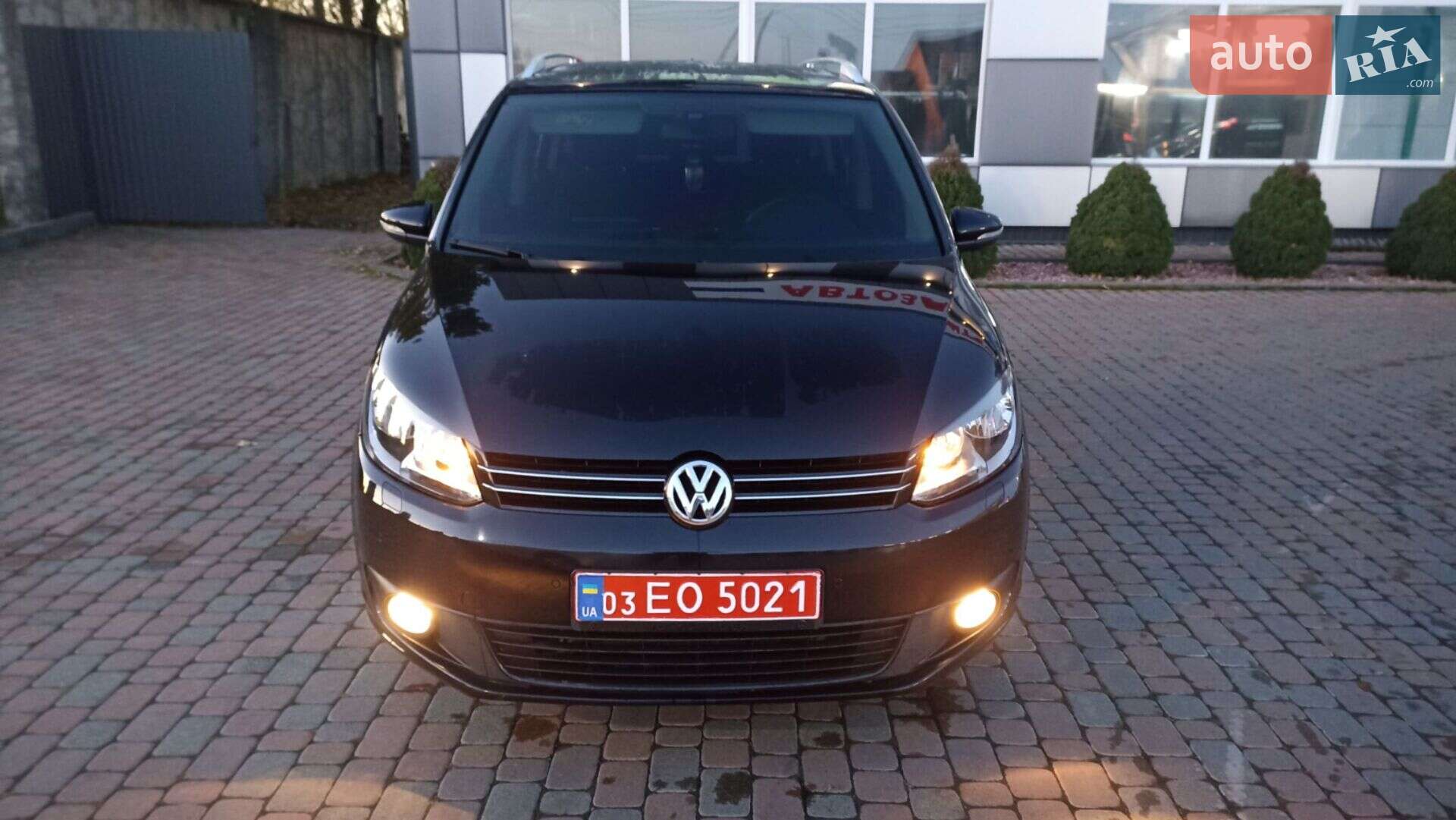 Volkswagen Touran 2015 VIN WVGZZZ1TZFW046317 фото оголошення 64 з 98