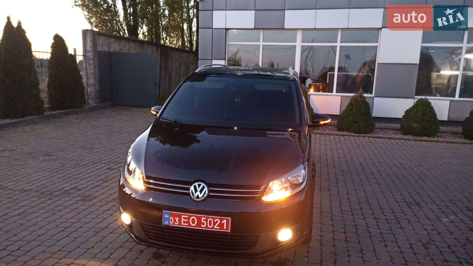Volkswagen Touran 2015 VIN WVGZZZ1TZFW046317 фото оголошення 67 з 98