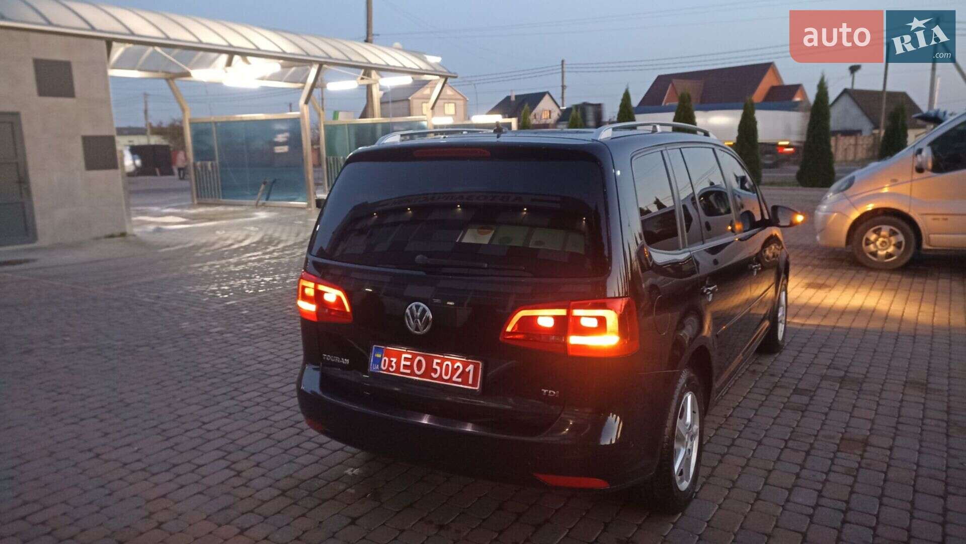 Volkswagen Touran 2015 VIN WVGZZZ1TZFW046317 фото оголошення 72 з 98