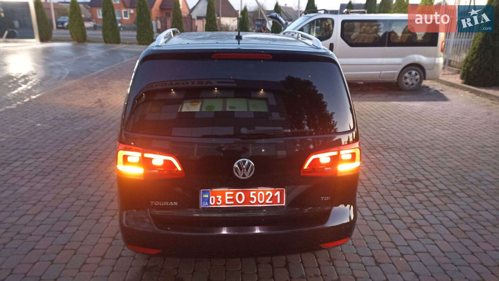 Volkswagen Touran 2015 VIN WVGZZZ1TZFW046317 фото оголошення 73 з 98
