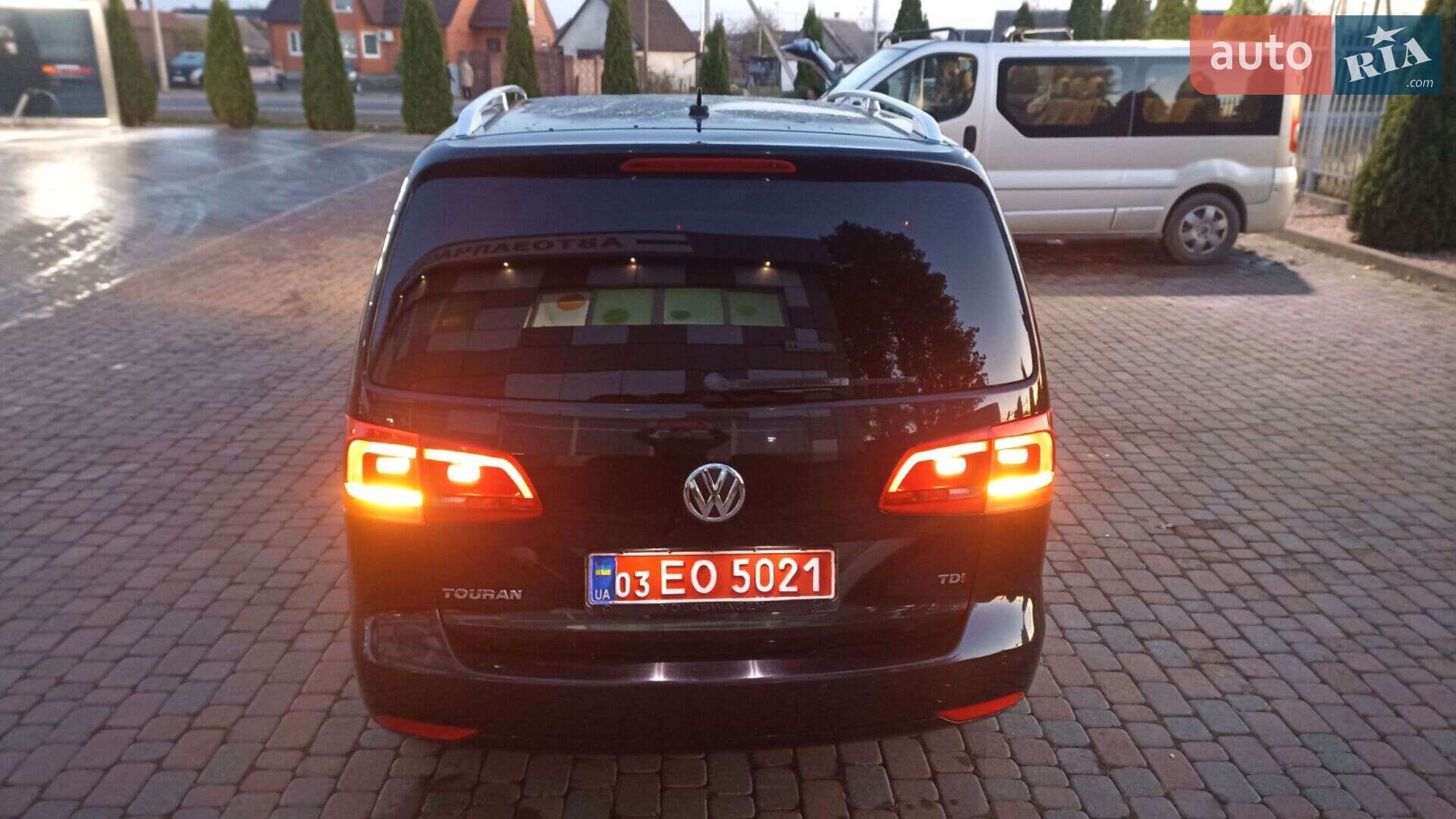 Volkswagen Touran 2015 VIN WVGZZZ1TZFW046317 фото оголошення 77 з 98