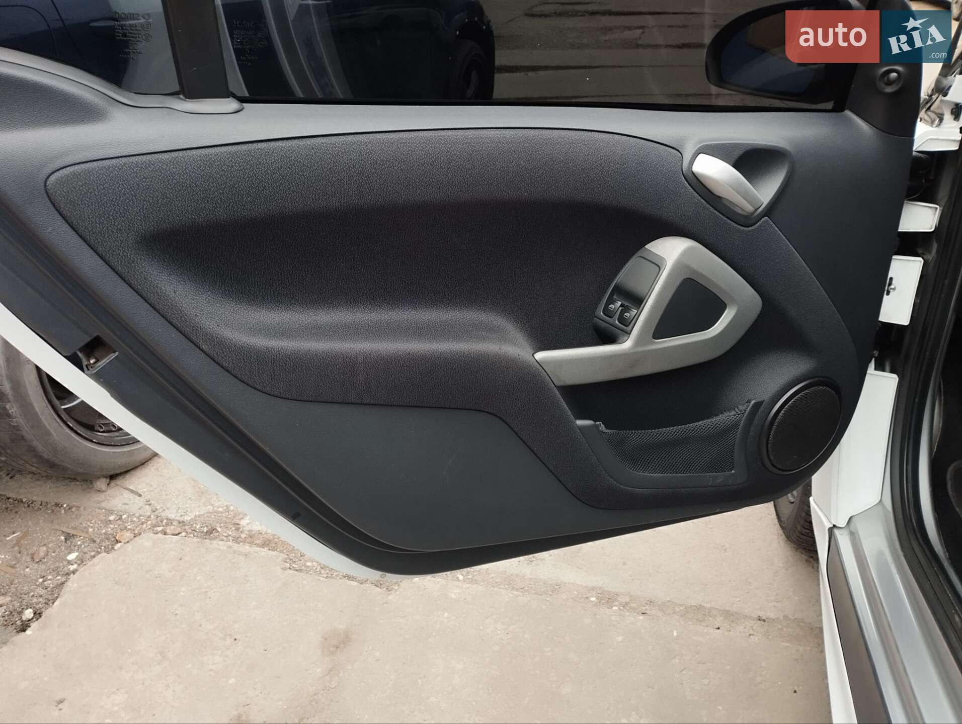 Smart Fortwo 2014 VIN WMEEJ9AA0FK833097 фото оголошення 7 з 24