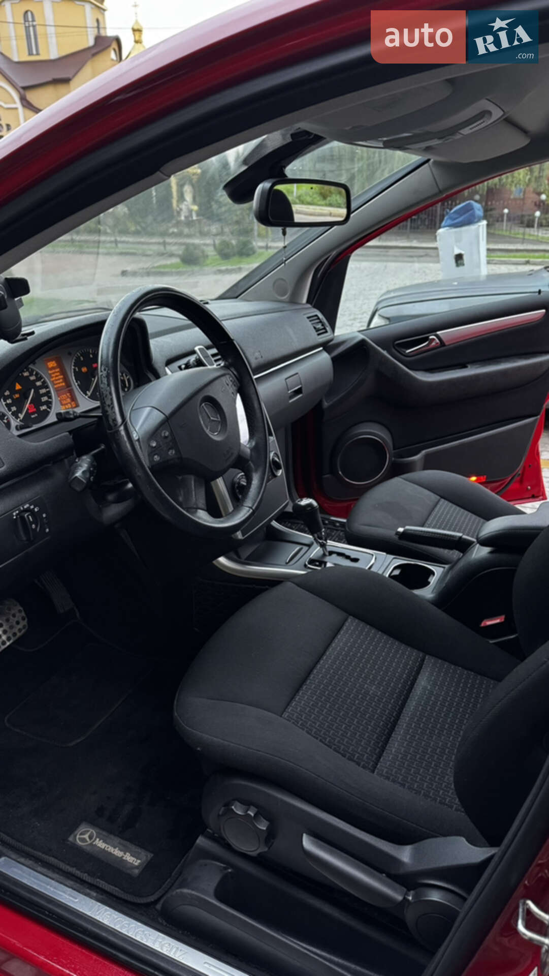 Mercedes-Benz B-Class 2011 VIN WDD2452322J709432 фото оголошення 11 з 32