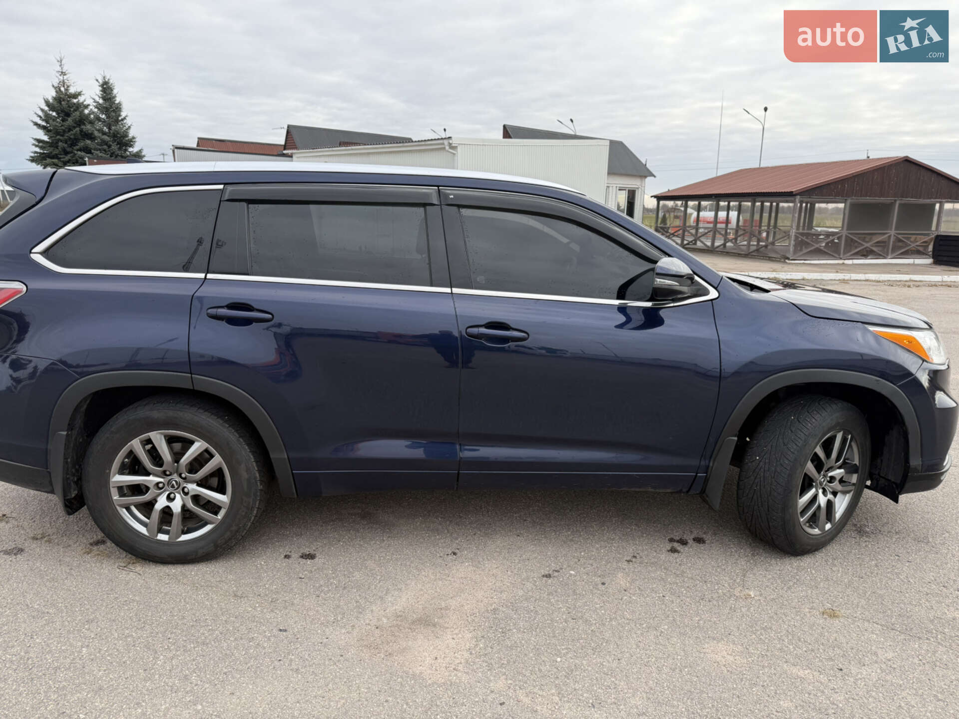 Toyota Highlander 2015 VIN 5TDDKRFH5FS087560 фото оголошення 5 з 42