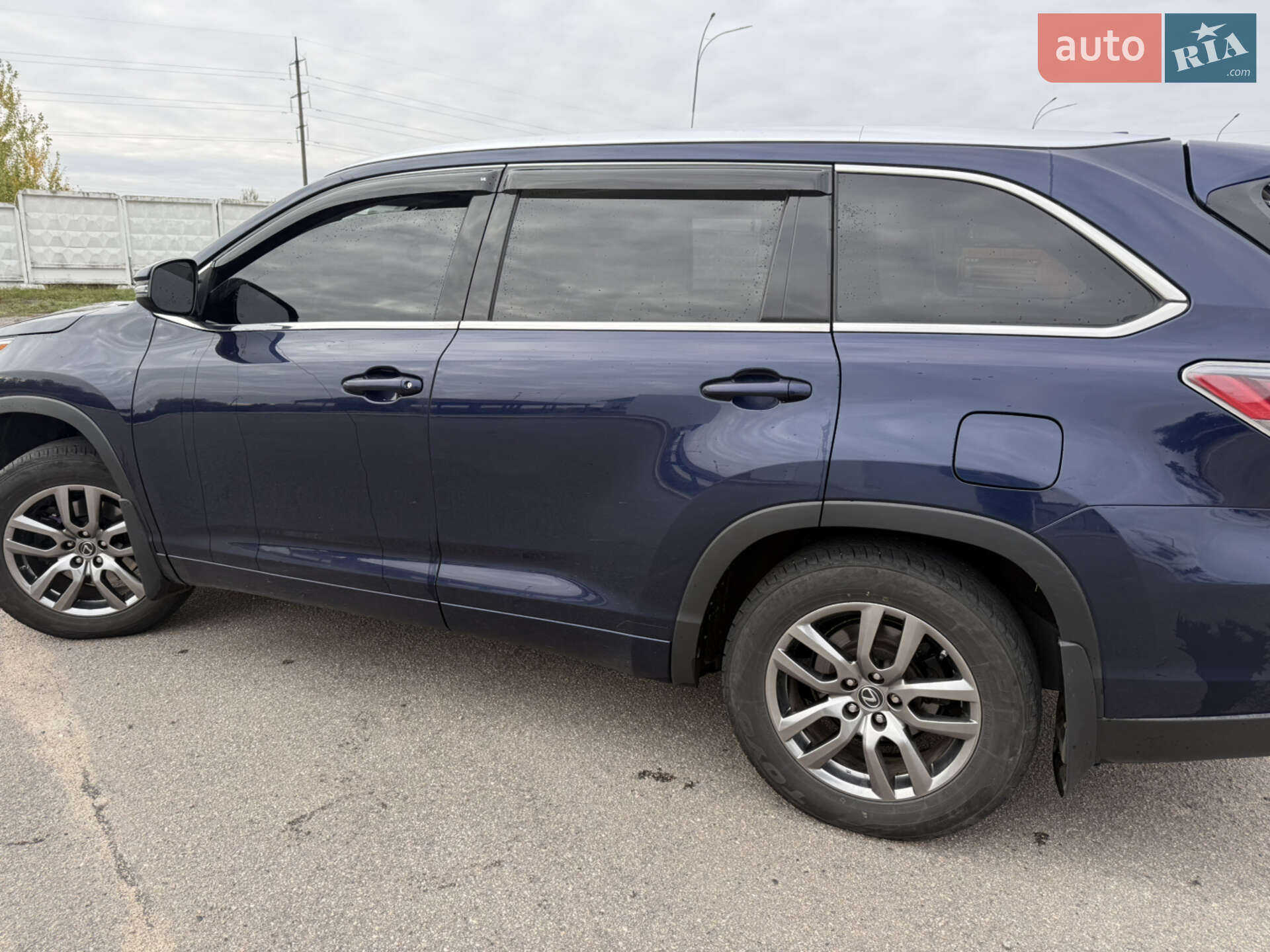 Toyota Highlander 2015 VIN 5TDDKRFH5FS087560 фото оголошення 6 з 42