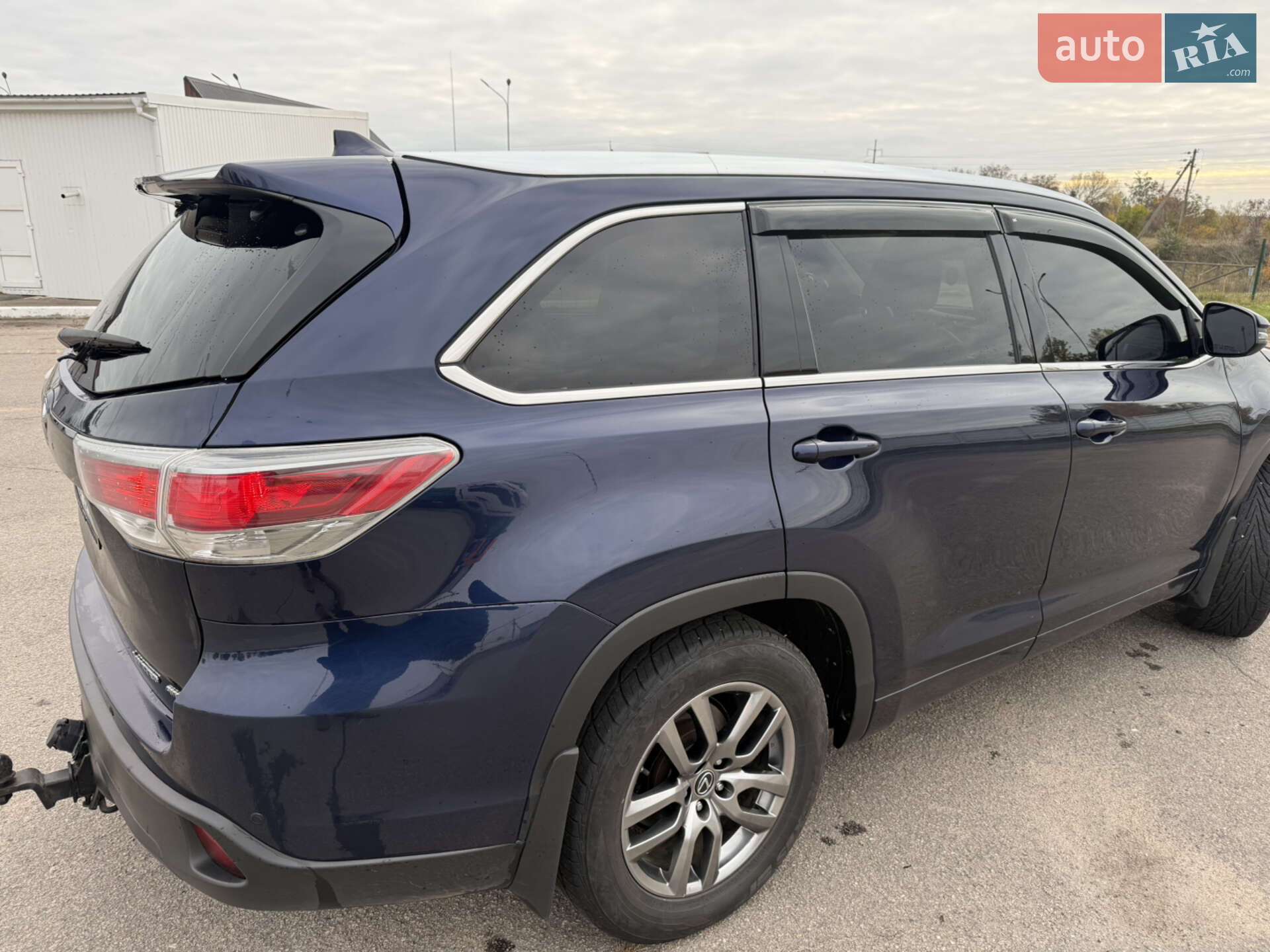 Toyota Highlander 2015 VIN 5TDDKRFH5FS087560 фото оголошення 7 з 42