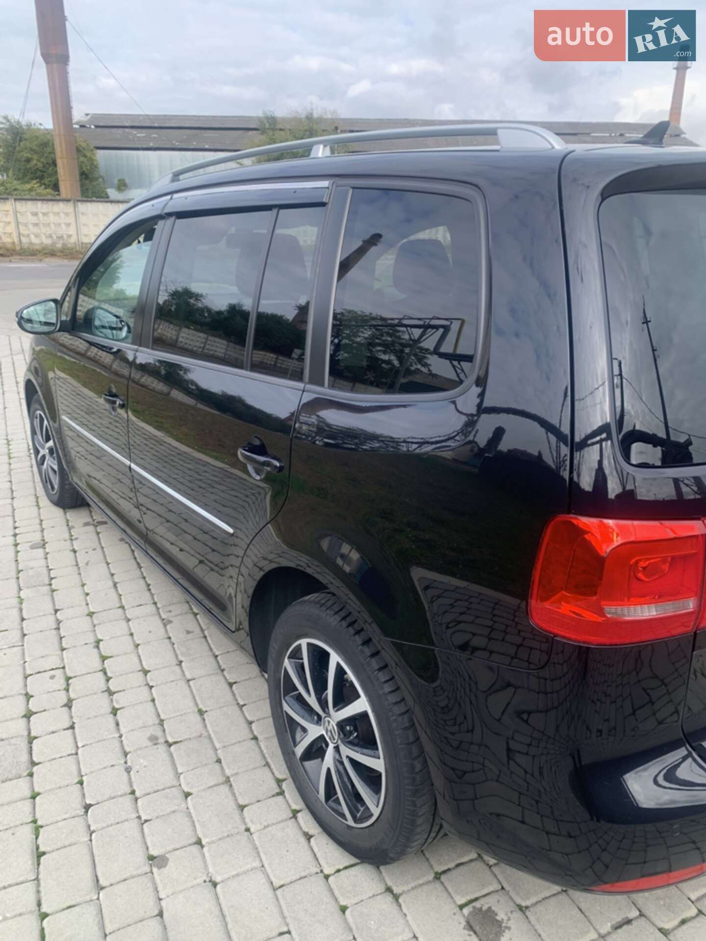 Volkswagen Touran 2011 VIN WVGZZZ1TZBW093518 фото оголошення 14 з 27
