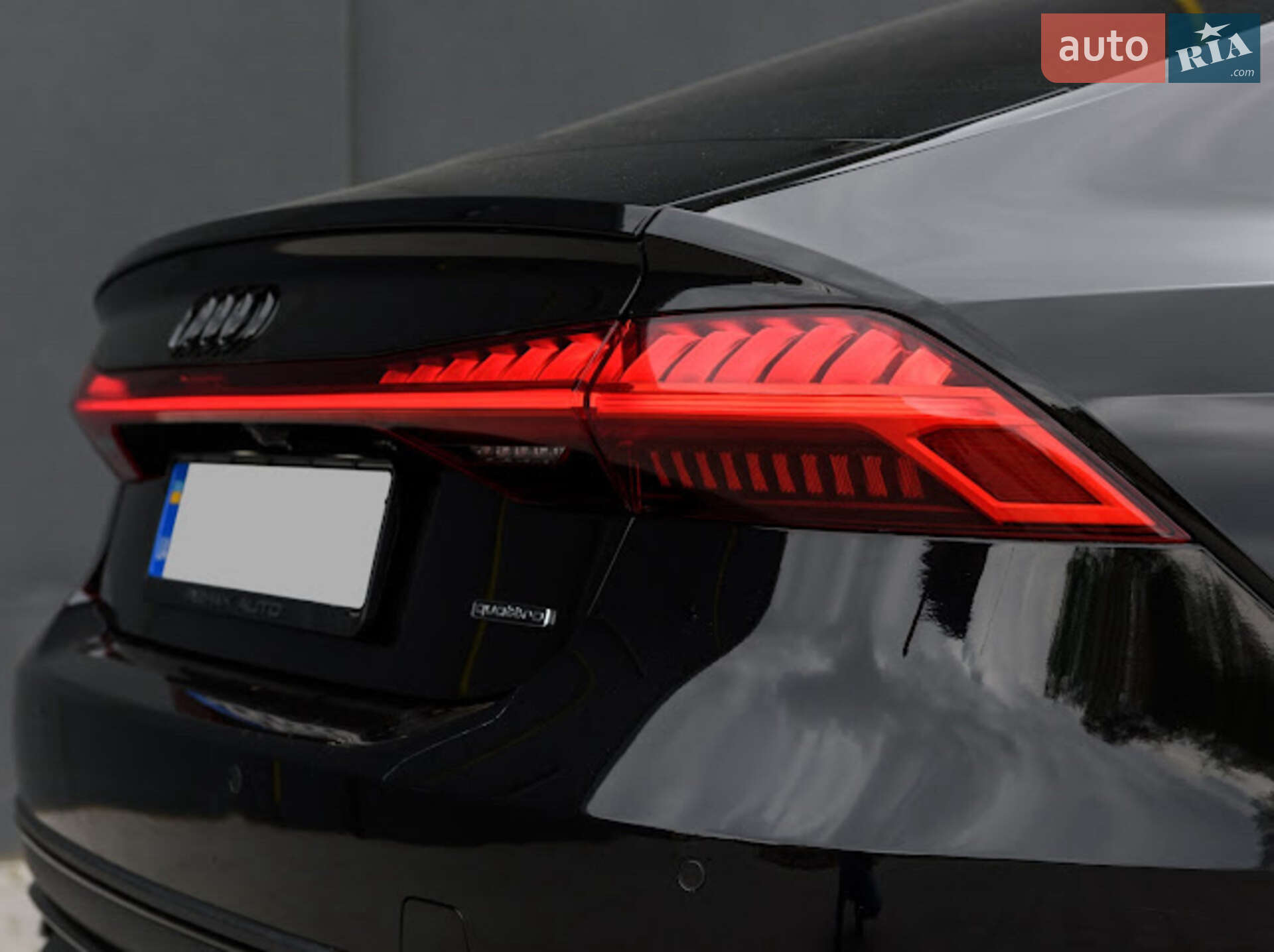 Audi A7 Sportback 2018 VIN WAUZZZF24KN010026 фото оголошення 32 з 51