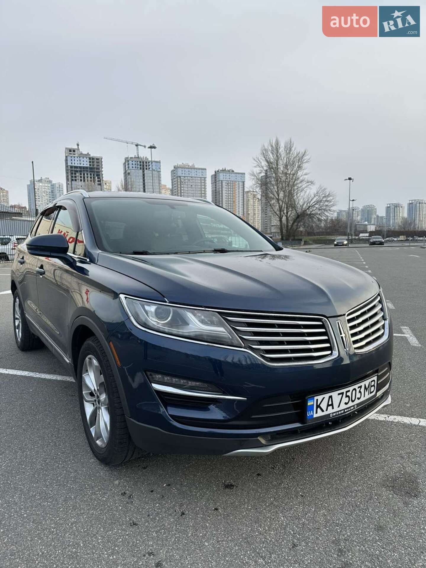 Lincoln MKC 2017 VIN 5LMCJ2D97HUL62824 фото оголошення 4 з 23