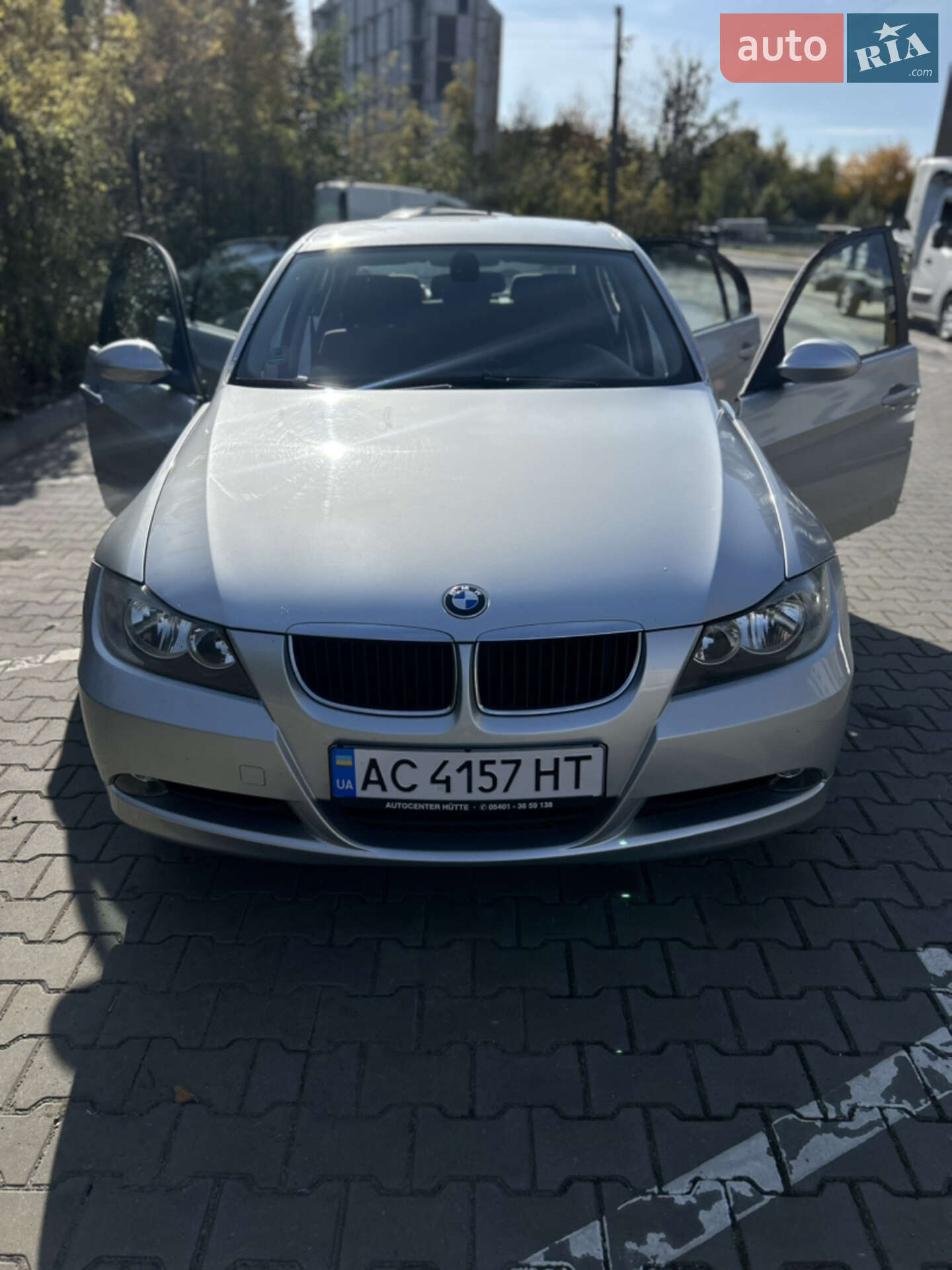 BMW 3 Series 2005 VIN WBAVA71010KR37869 фото оголошення 4 з 13