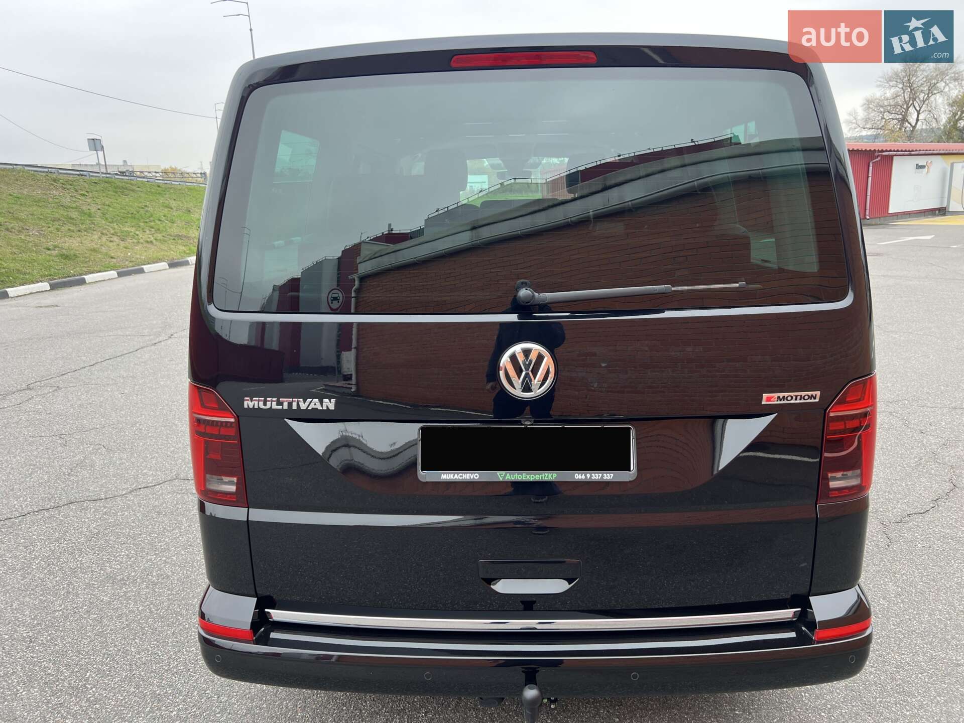 Volkswagen Multivan 2019 VIN WV2ZZZ7HZLH002845 фото оголошення 9 з 26