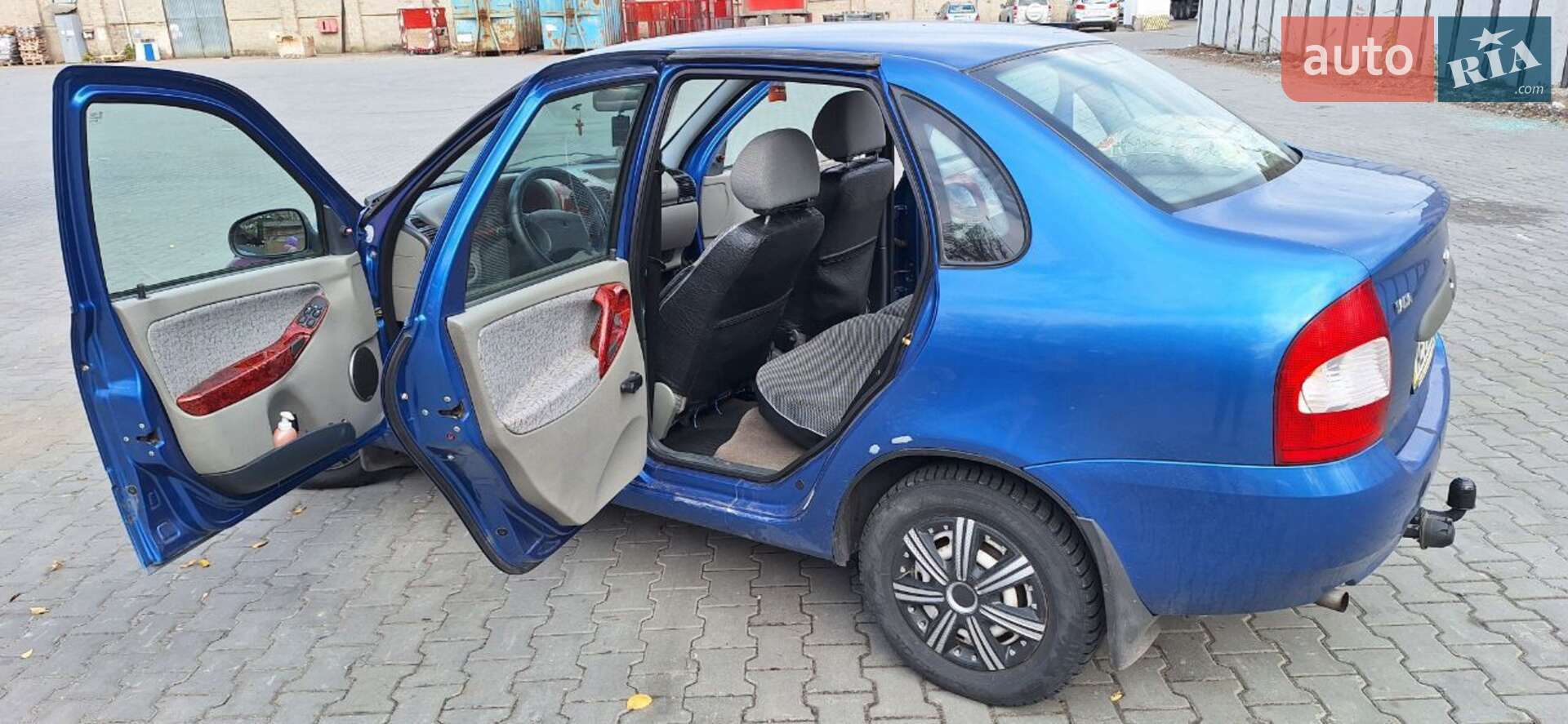 ВАЗ / Lada 1118 Калина 2006 VIN XTA11183060063284 фото оголошення 3 з 25