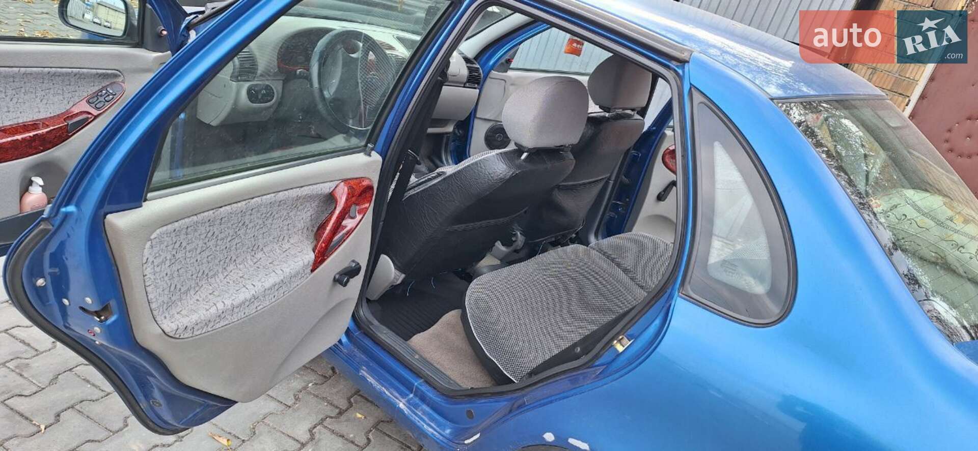 ВАЗ / Lada 1118 Калина 2006 VIN XTA11183060063284 фото оголошення 21 з 25