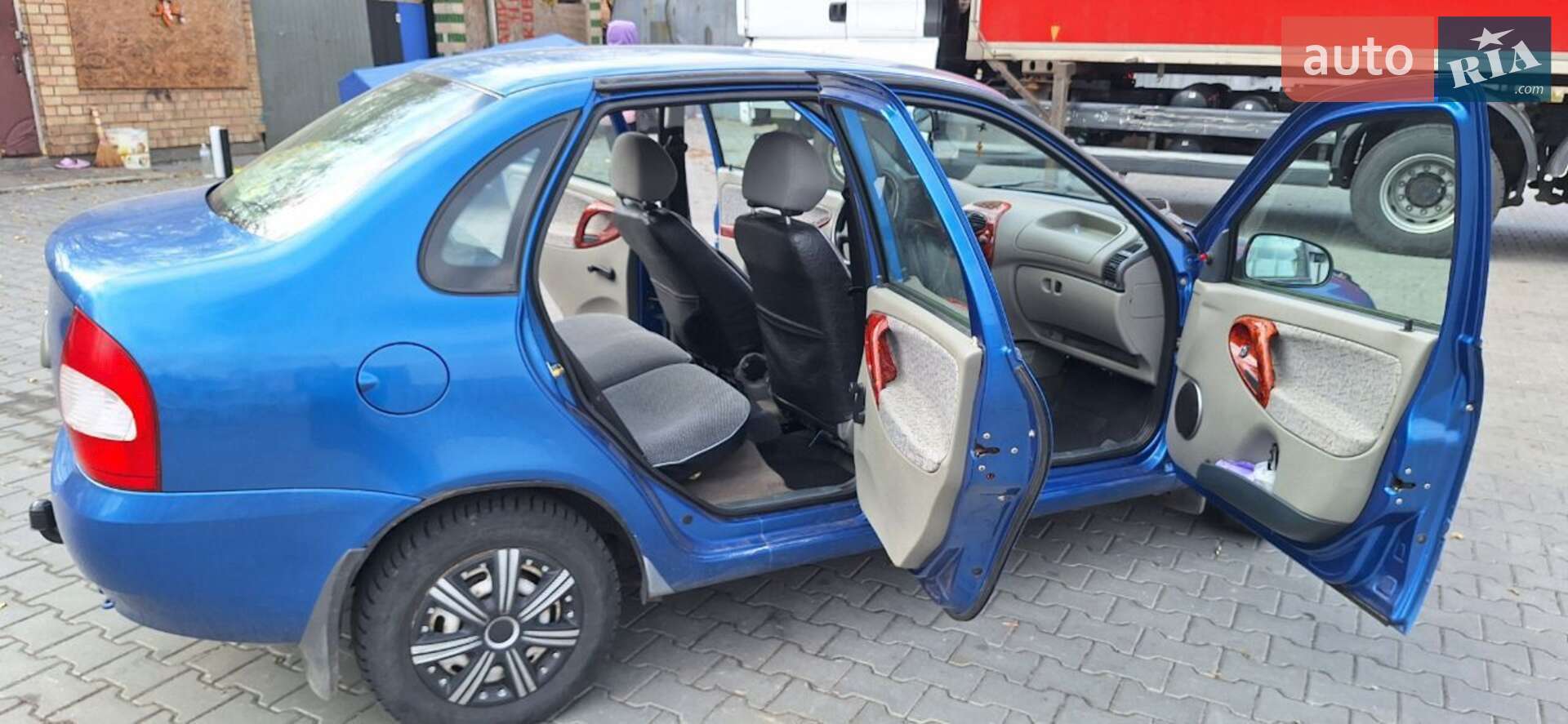 ВАЗ / Lada 1118 Калина 2006 VIN XTA11183060063284 фото оголошення 19 з 25