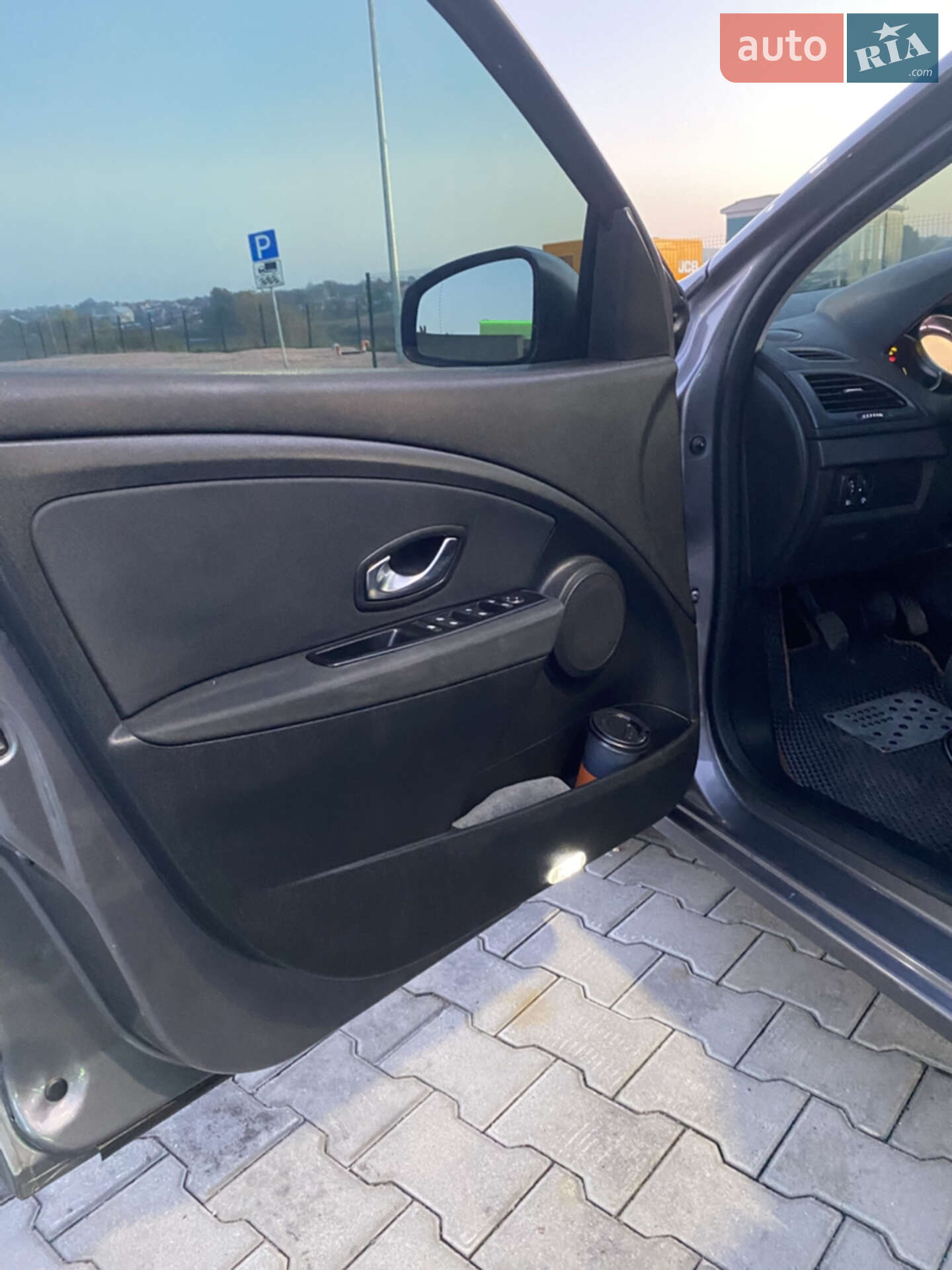 Renault Megane 2009 VIN VF1KZ1G0642271919 фото оголошення 8 з 19