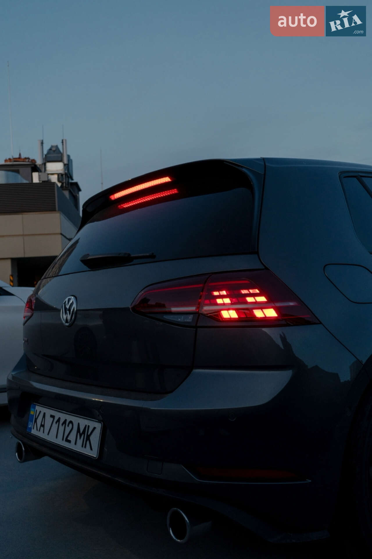 Volkswagen Golf GTI 2019 VIN WVWZZZAUZKW139146 фото оголошення 5 з 21